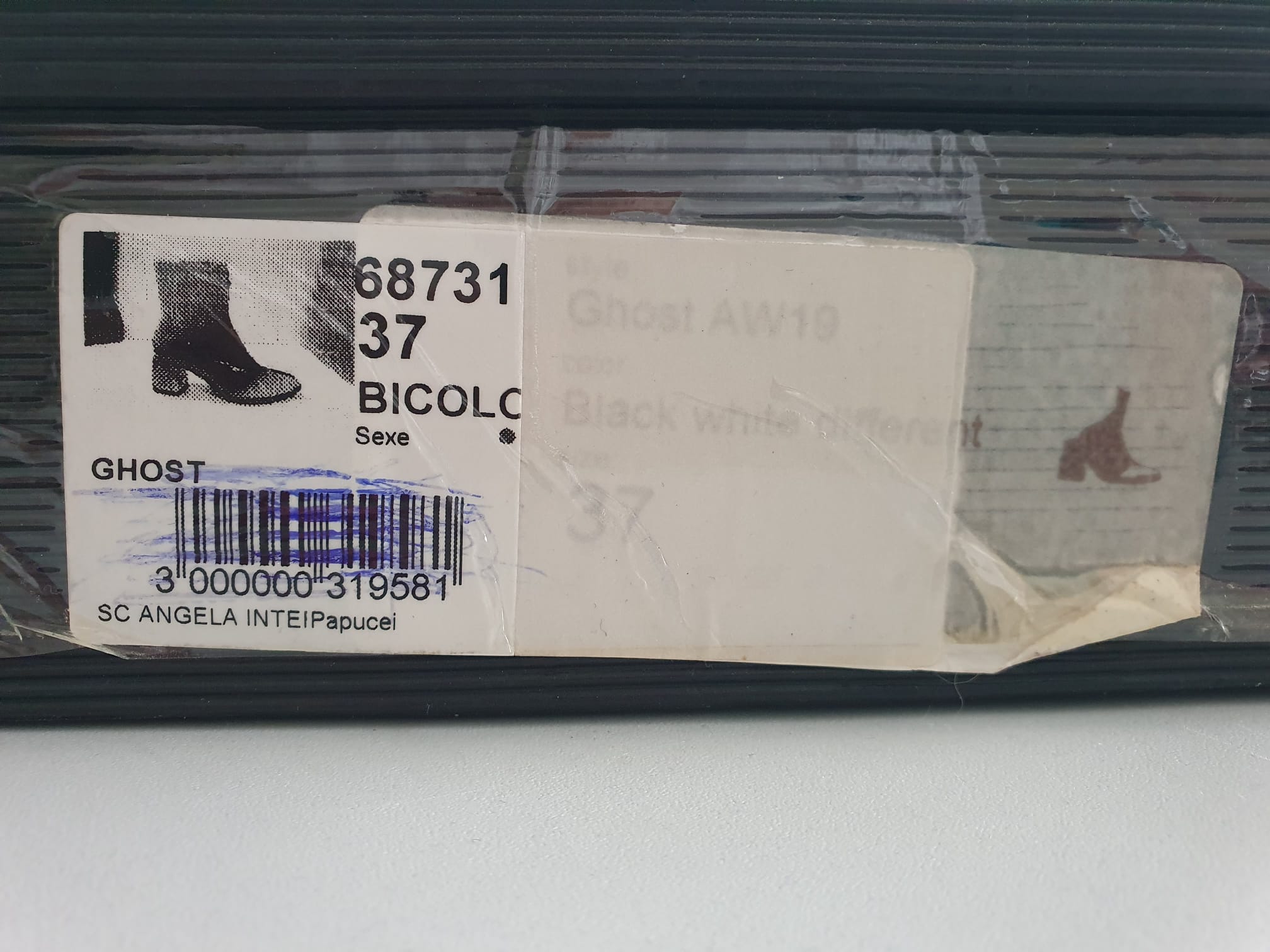Bottines Papucei Ghost – Cuir Verni Noir, Reflets Violets & Cuir Brut – Pointure 37