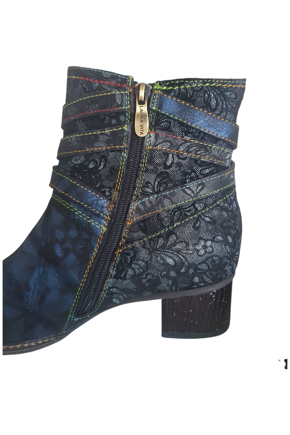 Bottines Laura Vita L'exceptionnelle Alliance du cuir et de la dentelle