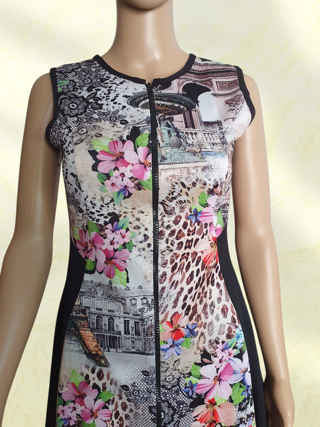 Robe Trapèze Femme Originale - Imprimé Paris & Fleurs - Marque Cocoon - Taille M