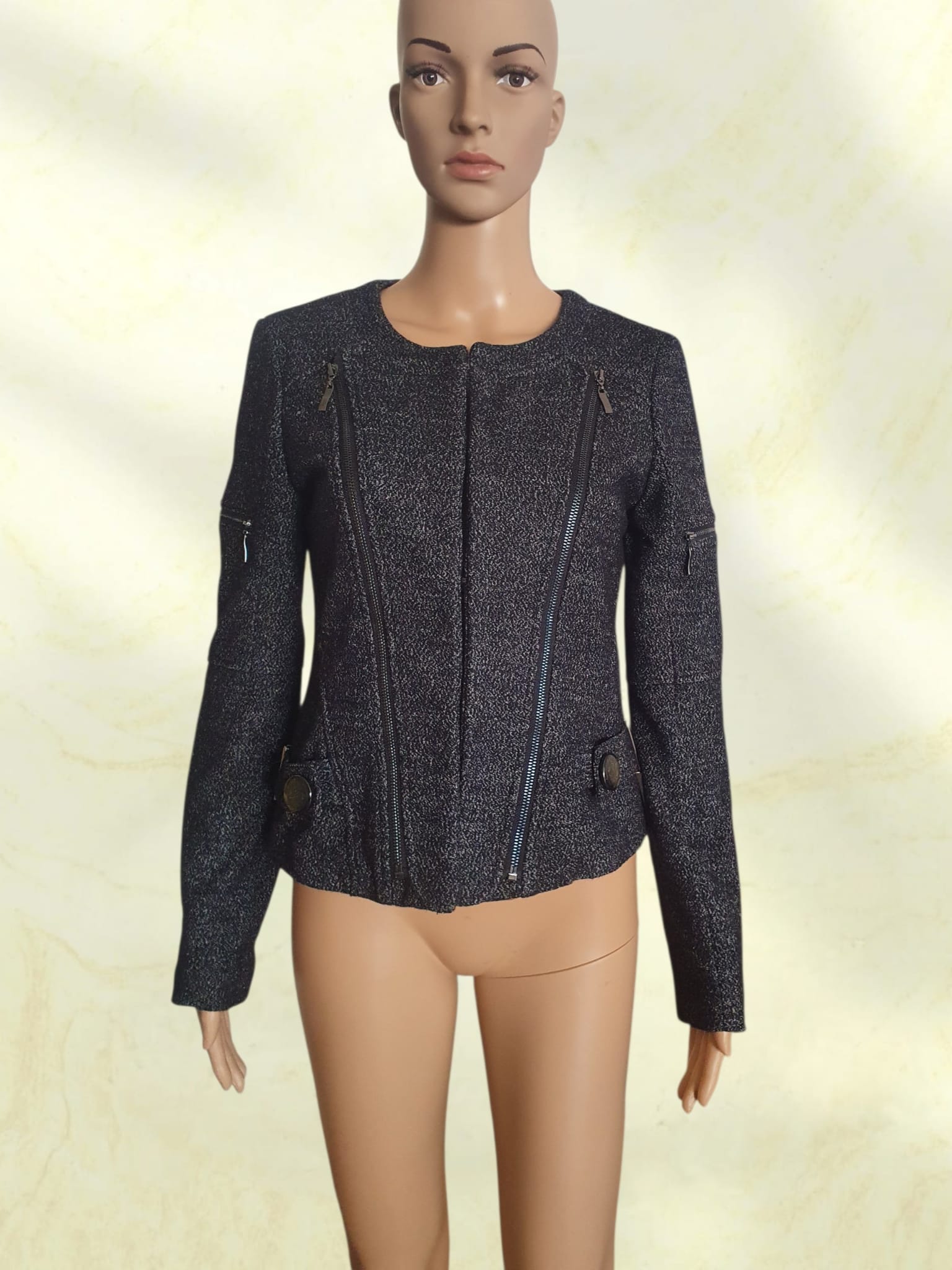 Veste Courte en Laine Chic & Biker Femme – Marque Soggo Collection T36 / S – Noir Moucheté / Effet Tweed