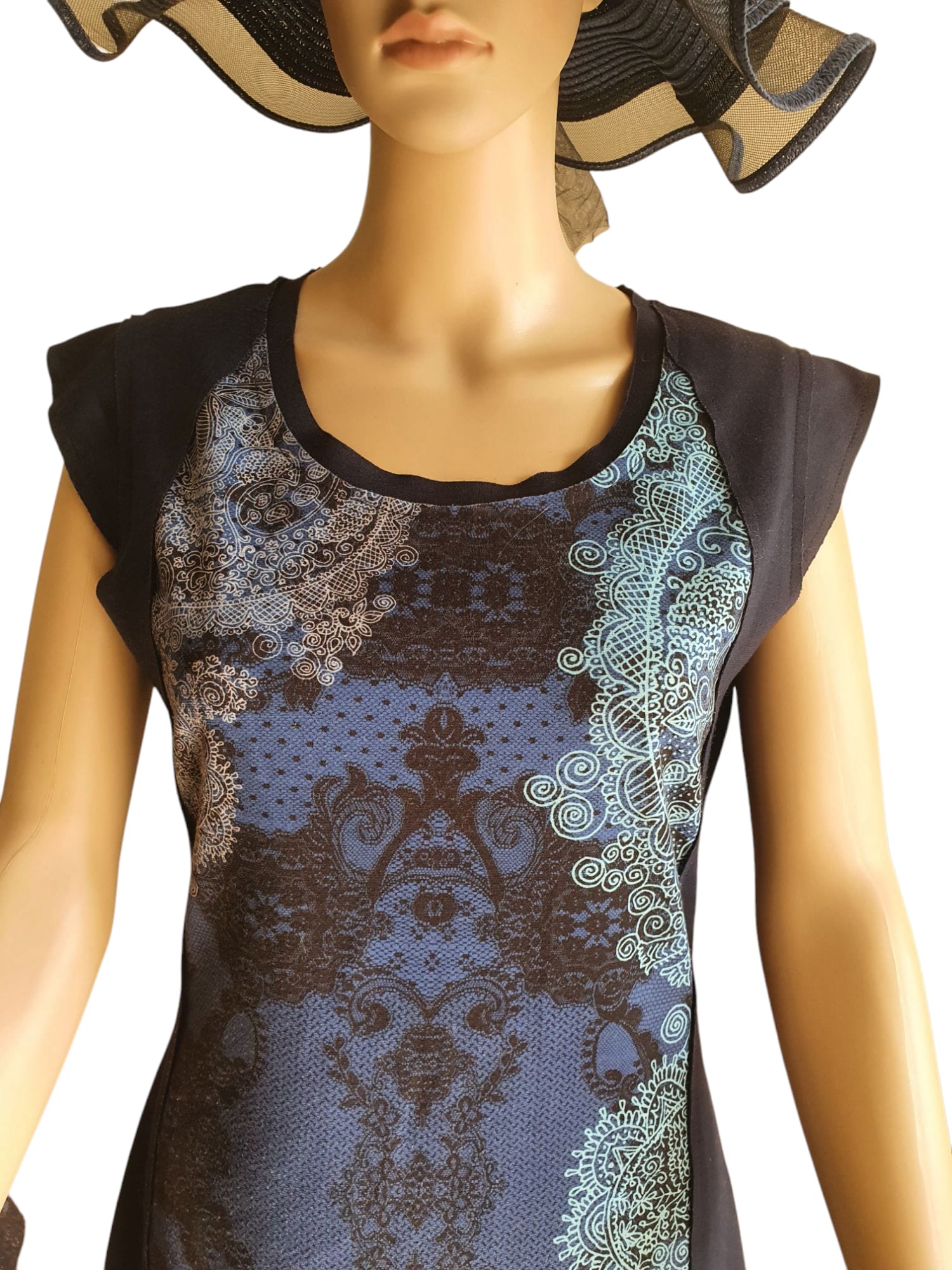 Robe Courte Desigual Bleue & Noire – Motifs Arabesques – Taille M