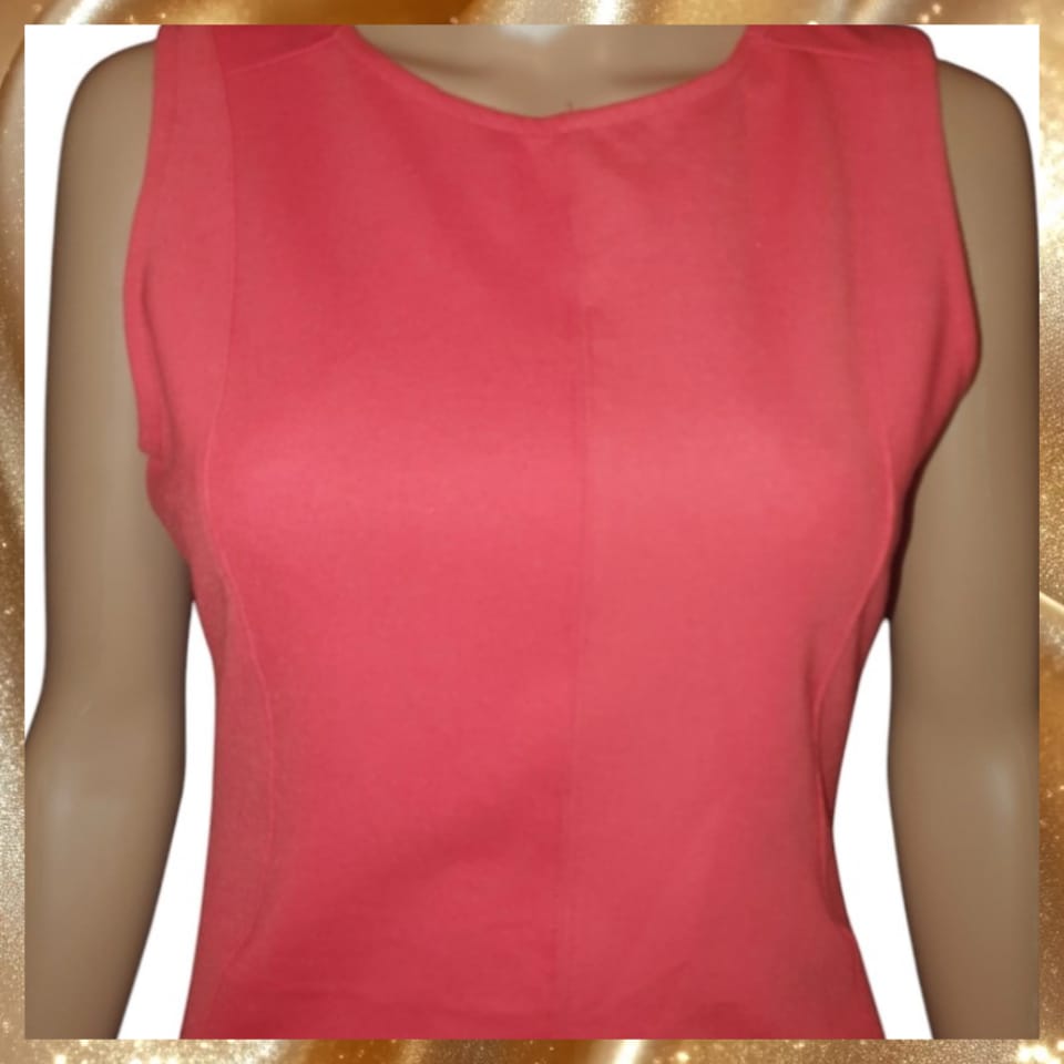 Robe fourreau. Pull & Bear.  Taille 40