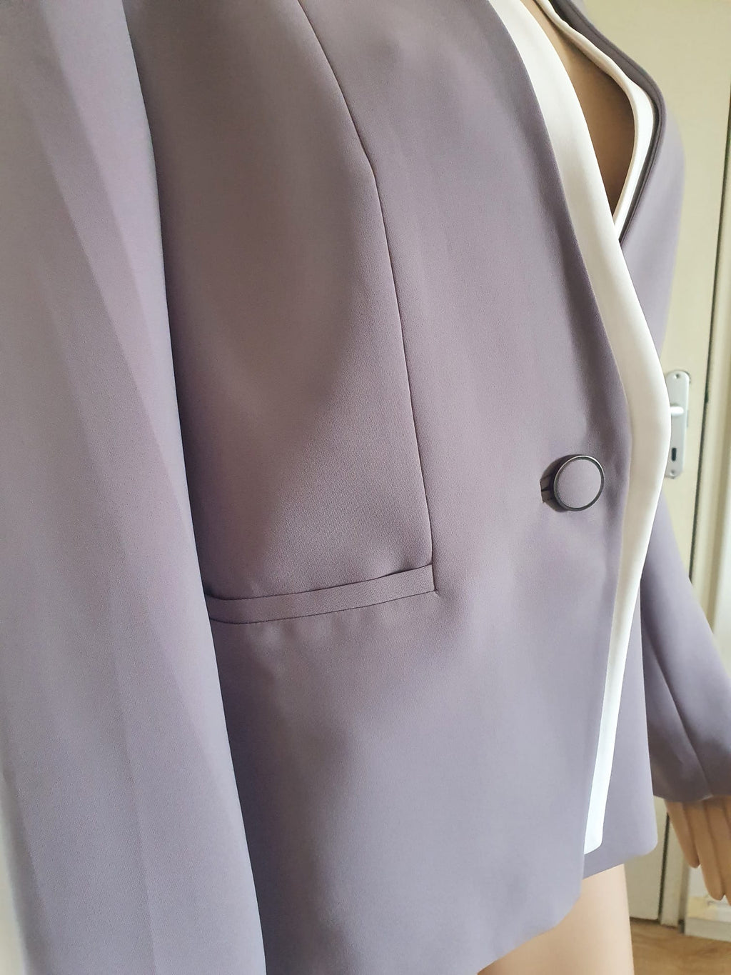 Blazer Élégant Femme Un Jour Ailleurs - Gris/Mauve, Neuf, Col Amovible, Taille FR 38 / DE 36