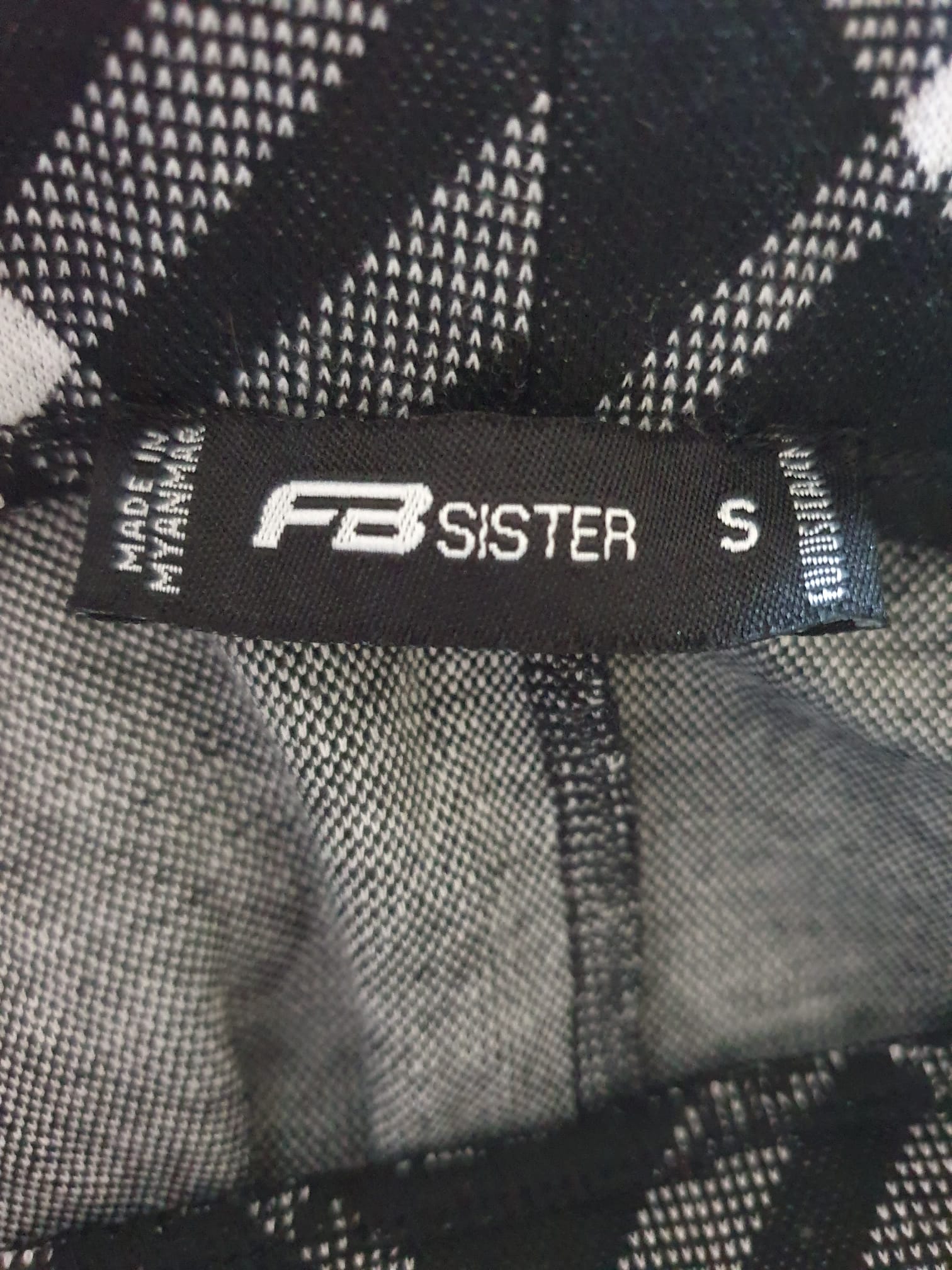 Jupe Patineuse Évasée à Carreaux Tartan Noir et Blanc – FB Sister T34