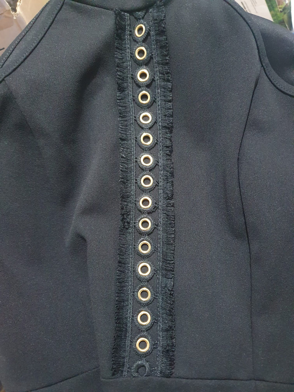 Petite robe noire (LBD) chic- Détails dorés- Taille 36