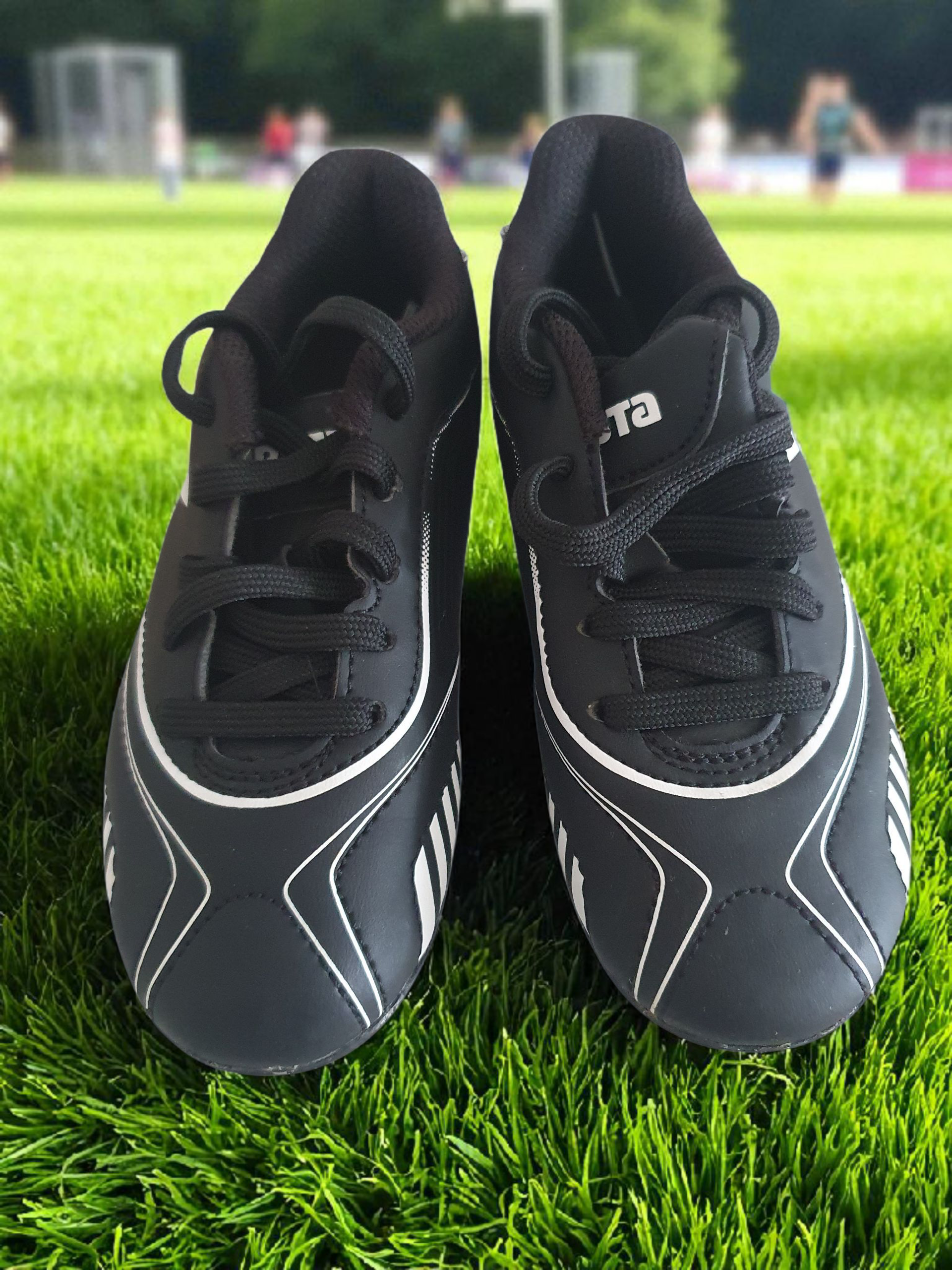 Chaussures de foot p28