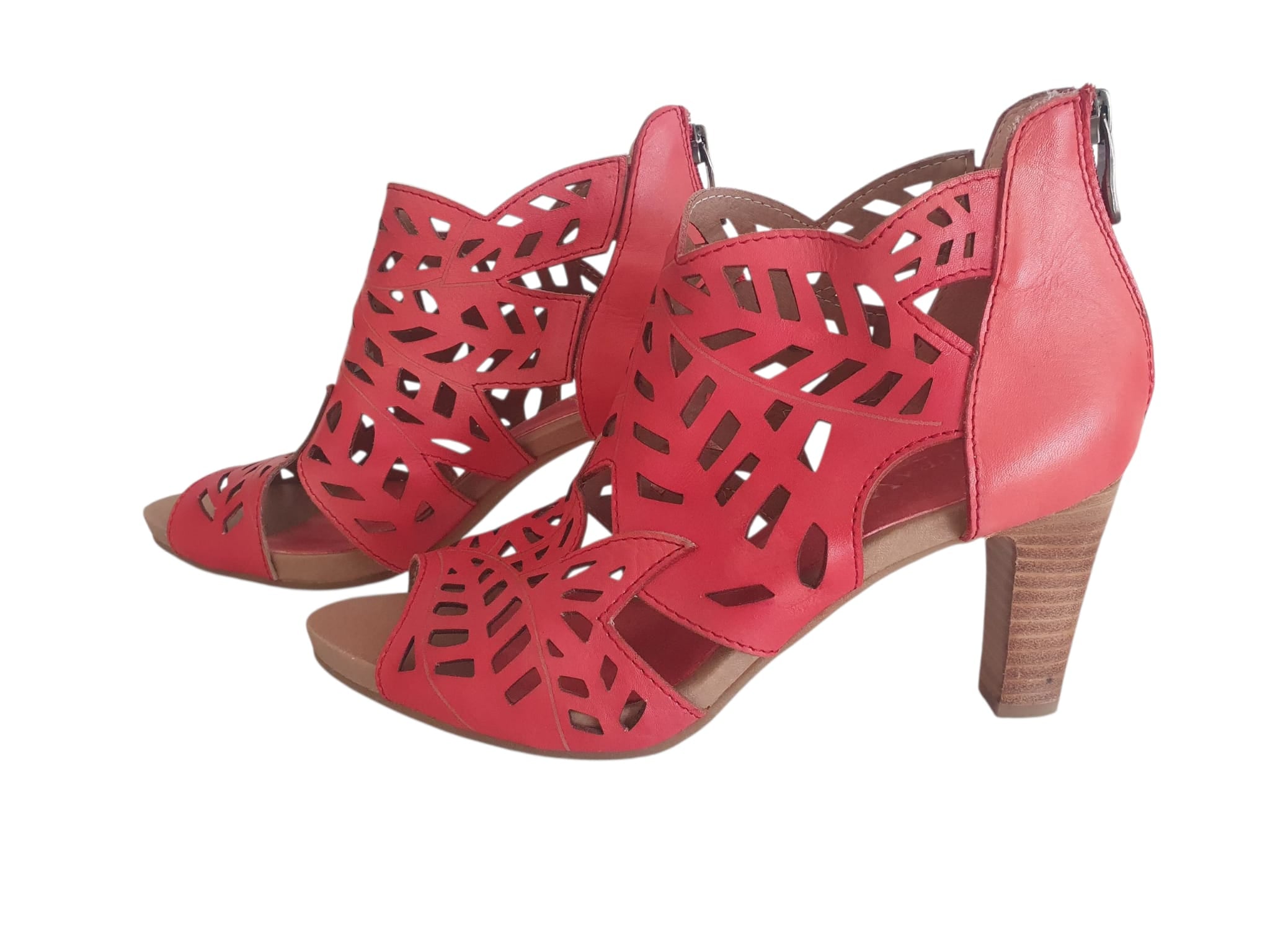 Sandales Laura Vita en Cuir Rouge- Élégance & Confort- Pointure 40