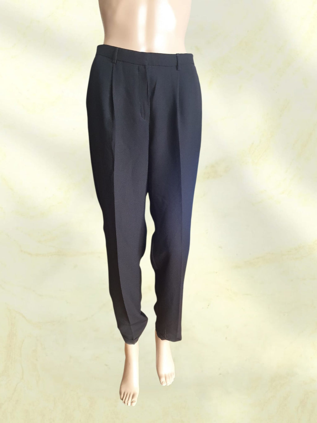Pantalon de Costume Noir MNG Suit – Élégance, Chic et Tendance T40