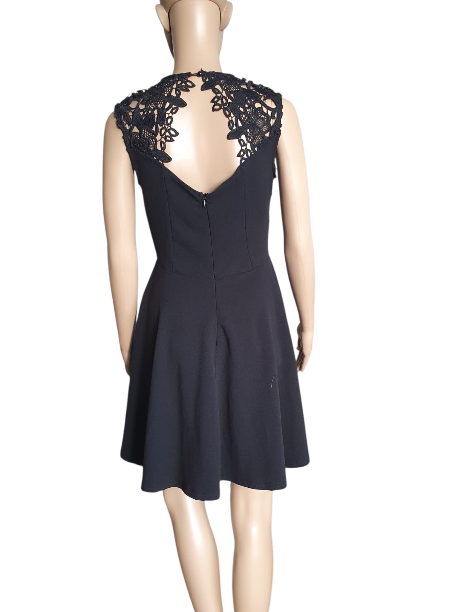 Robe de Soirée Noire en Dentelle - Esther.H Paris | Chic & Intemporelle T36