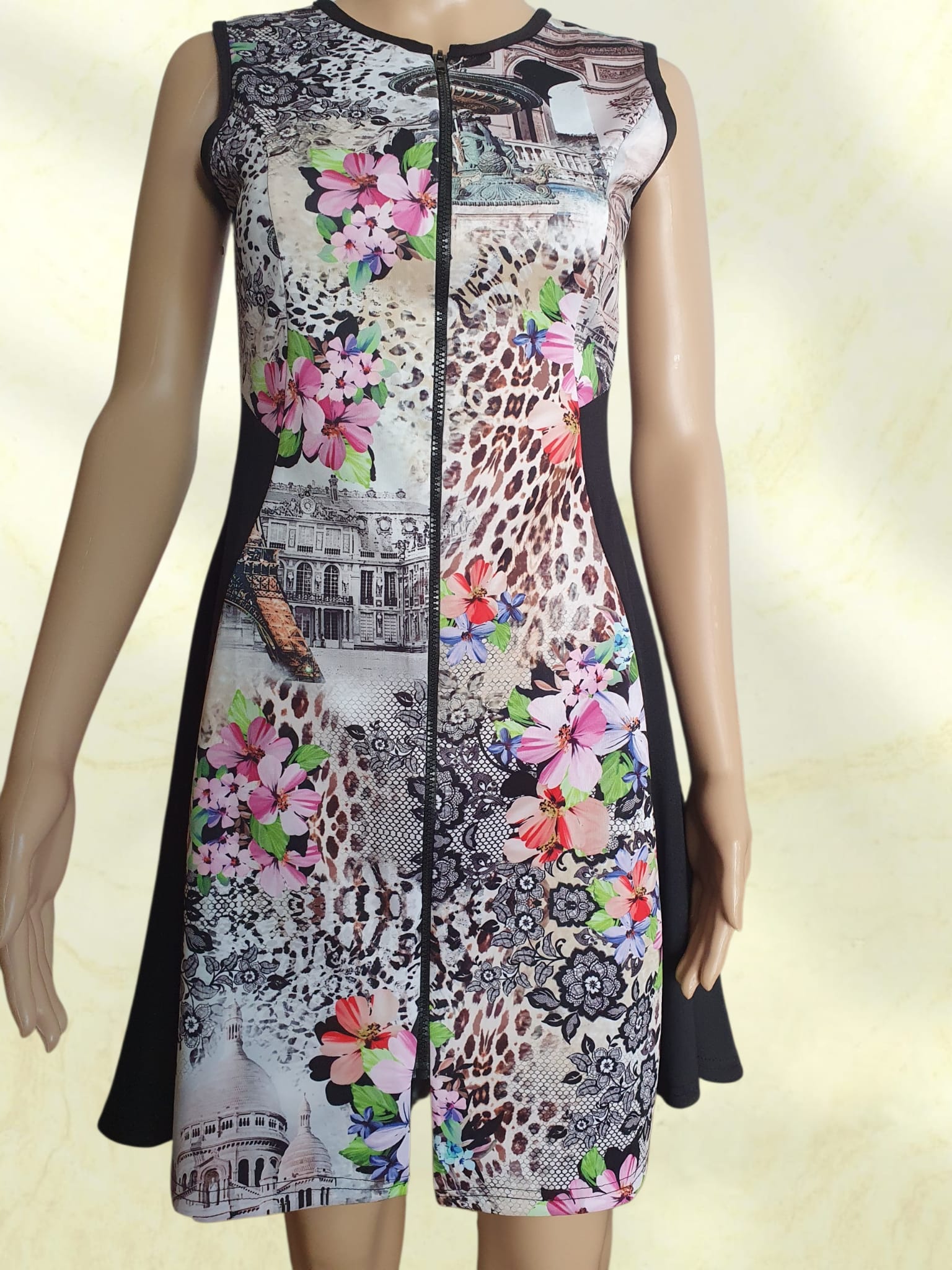 Robe Trapèze Femme Originale - Imprimé Paris & Fleurs - Marque Cocoon - Taille M