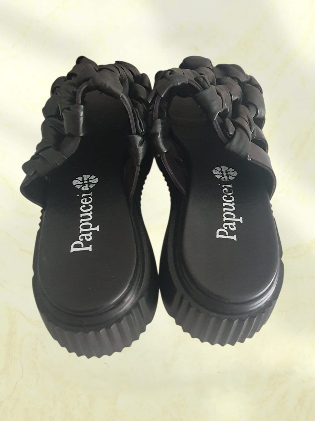 Sandales Plateformes Papucei en Cuir Tressé Noir – Neuves p40 / 41