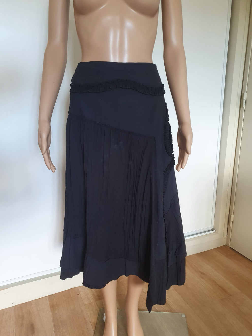 Jupe noire élégante et originale - Armand Thiery - Taille 46
