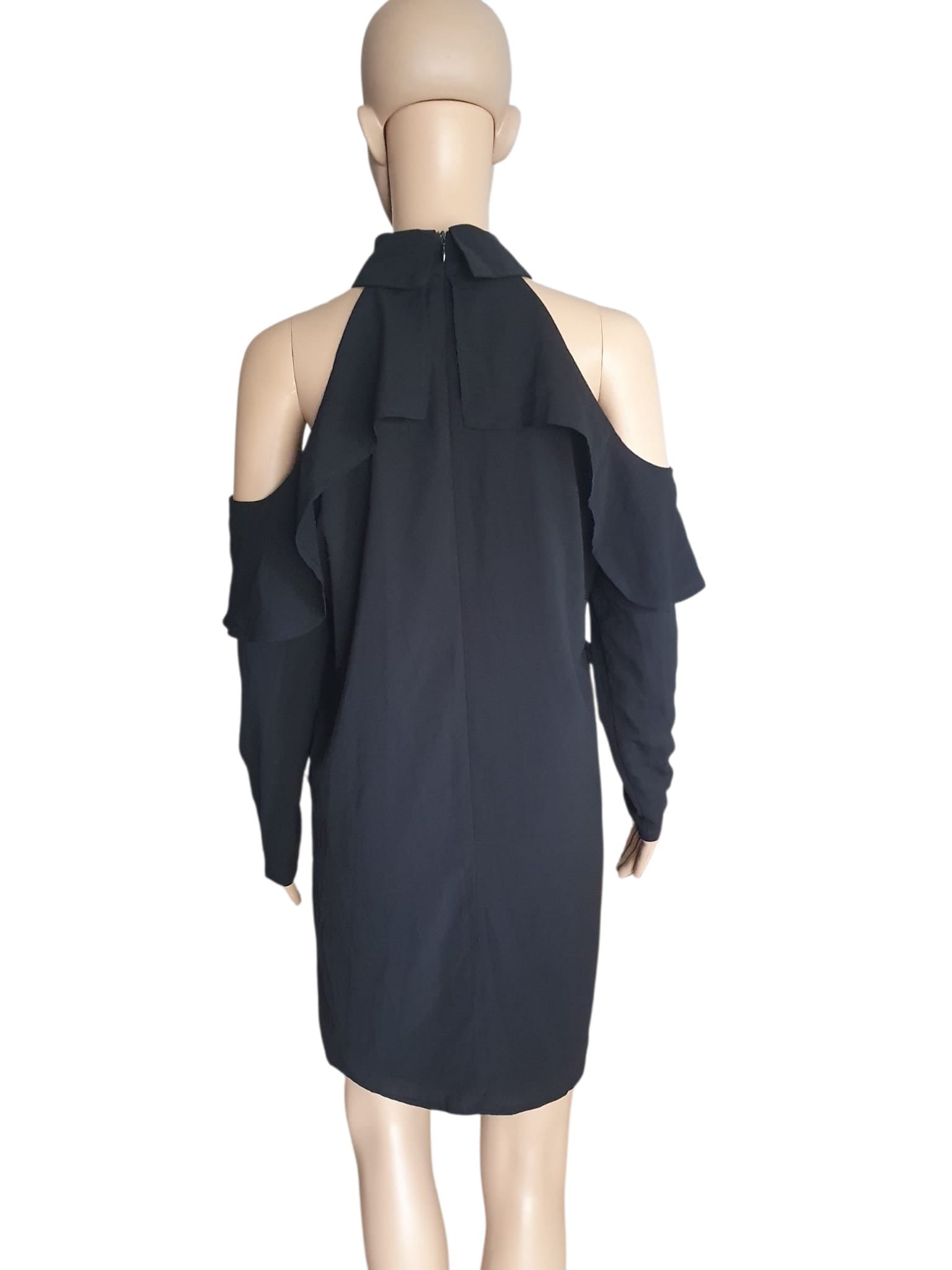 Robe Noire Épaules Dénudées Fashion Union - Coupe Fluide & Chic T38 (M)