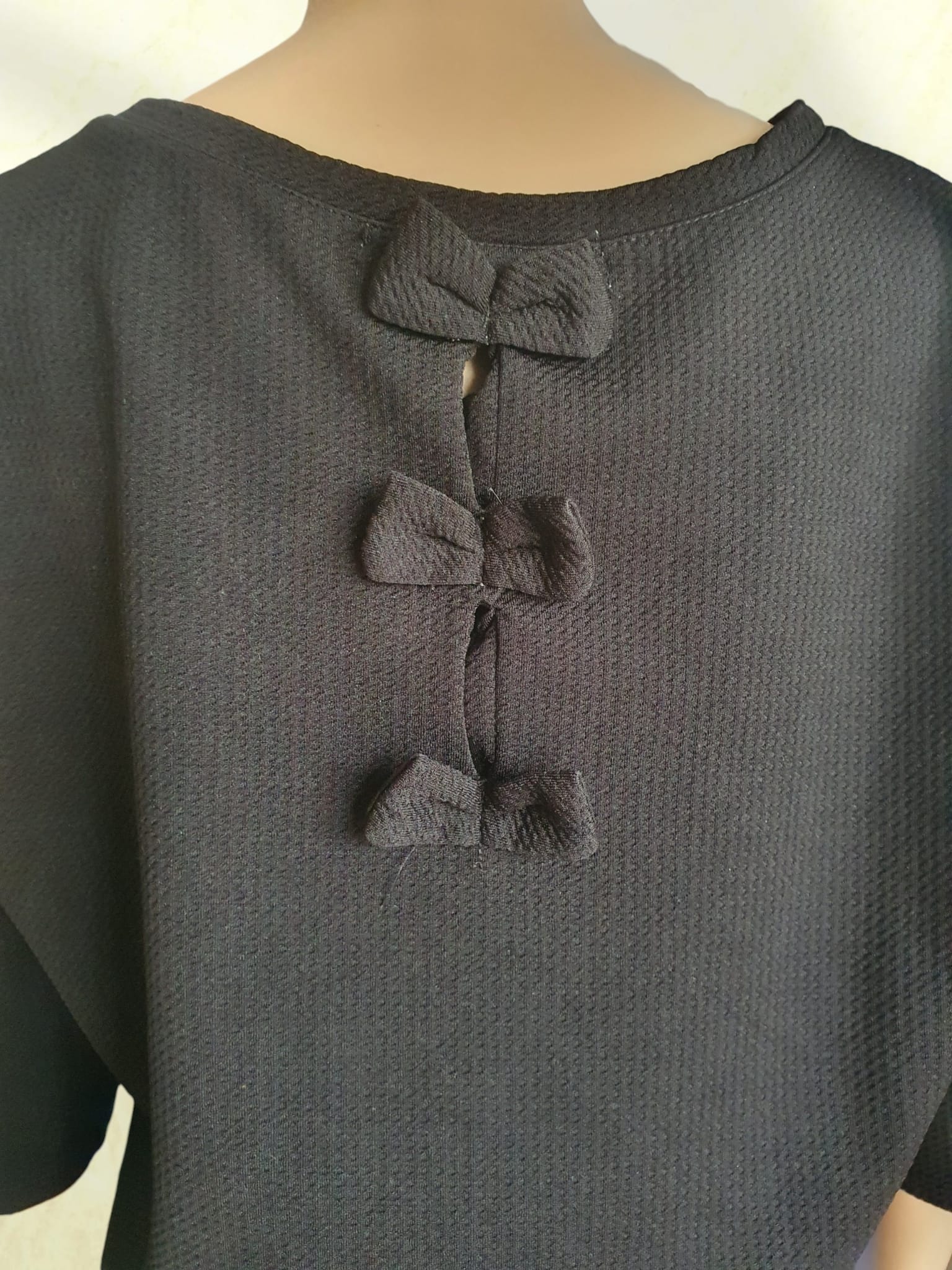 Haut Noir Femme à Nœuds au Dos - Marque Cache Cache T38