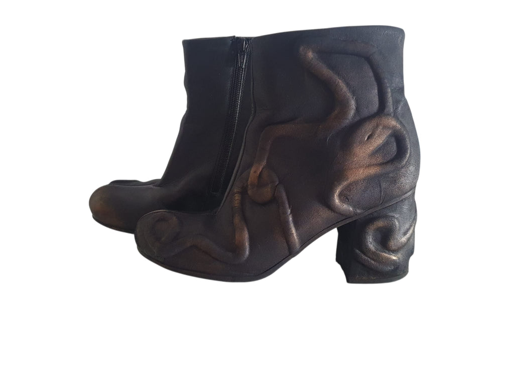 Bottines en Cuir de Créateur Papucei – Modèle Sculptural Noir & Bronze - Pointure 40