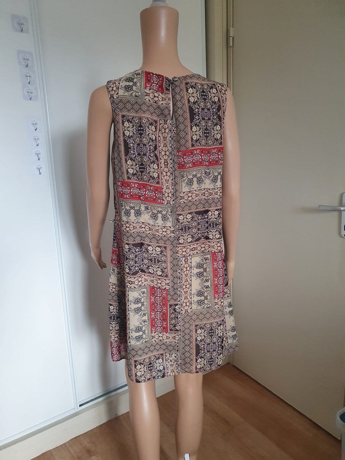 Robe d'été Courte Imprimé Patchwork – Style Bohème Chic T40