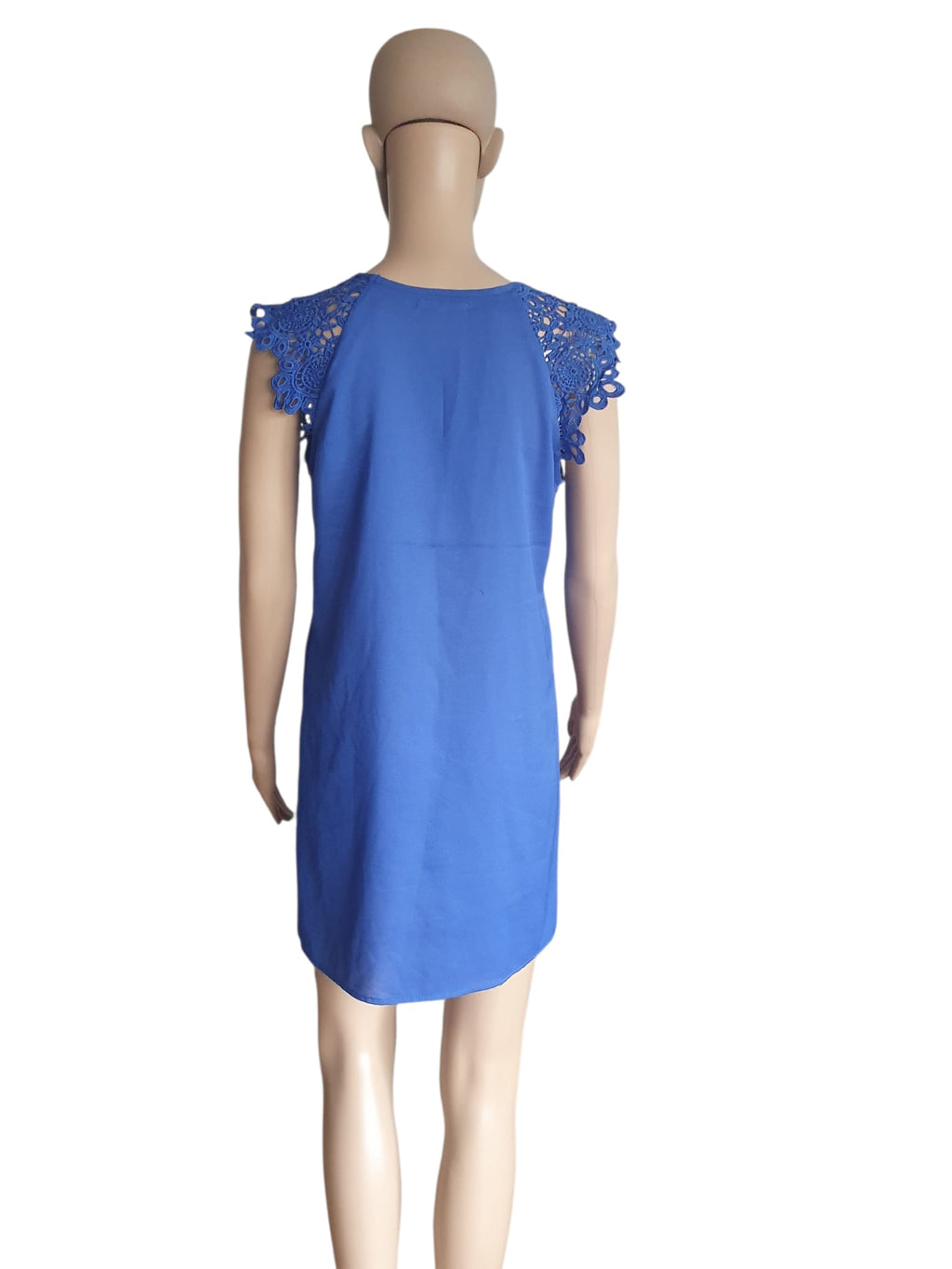 Robe Courte Bleue Électrique Glamorous – Détails Crochet Boho-Chic T36