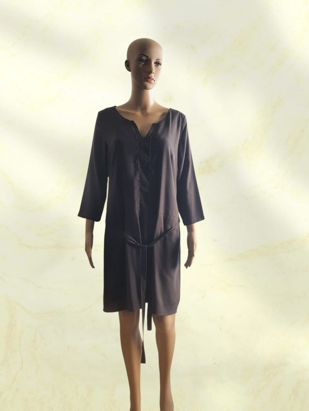 Robe Courte Marron Glacé Foncé Camaïeu – Style Tunique à Plastron Perlé T38