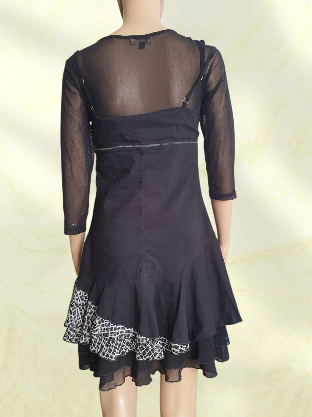 Robe Noire Bohème Rock & Mesh – Style Gothique Chic – K Woman T38