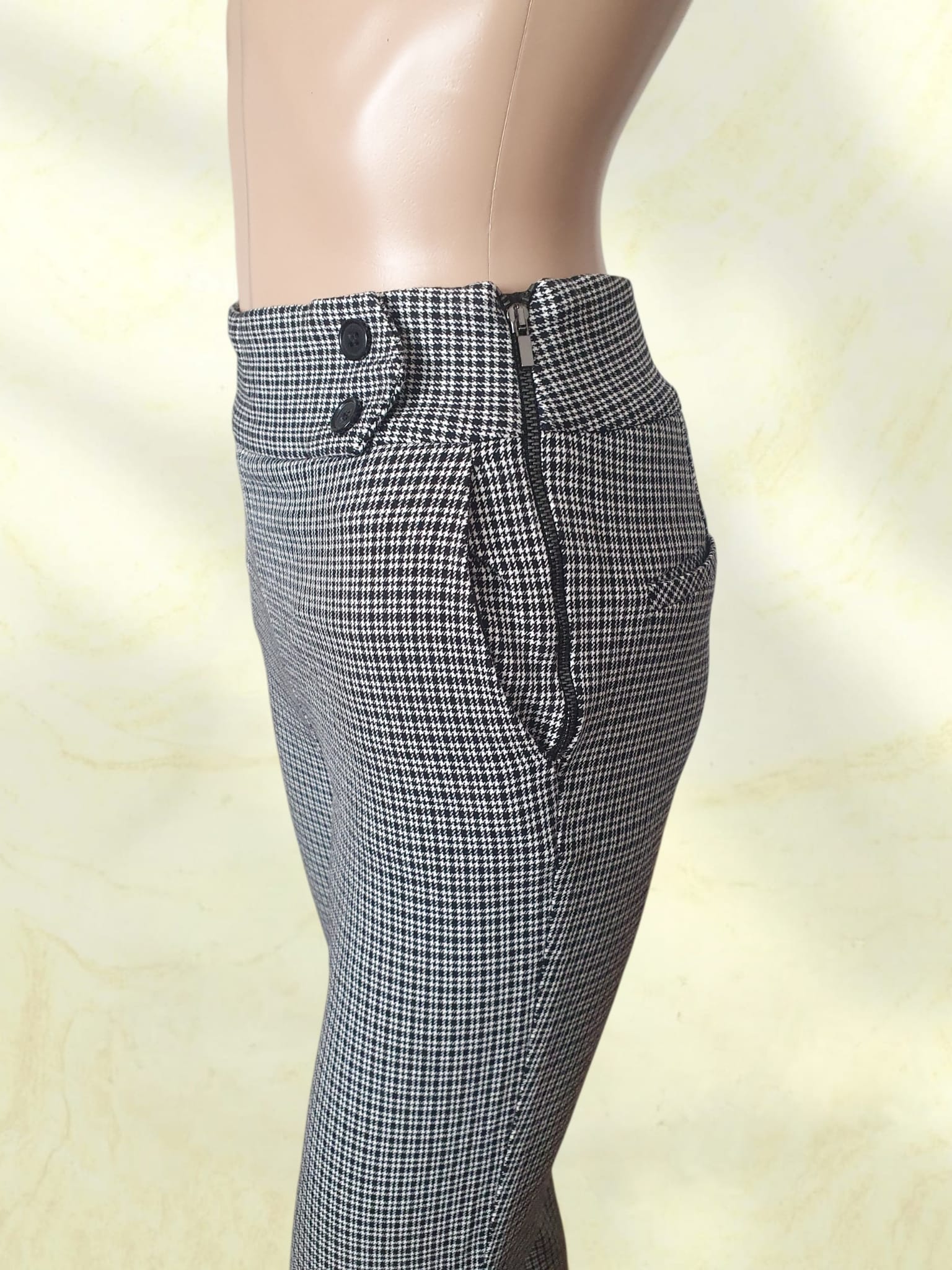 Pantalon Caroll 7/8ème à Motif Pied-de-Poule – Taille 36