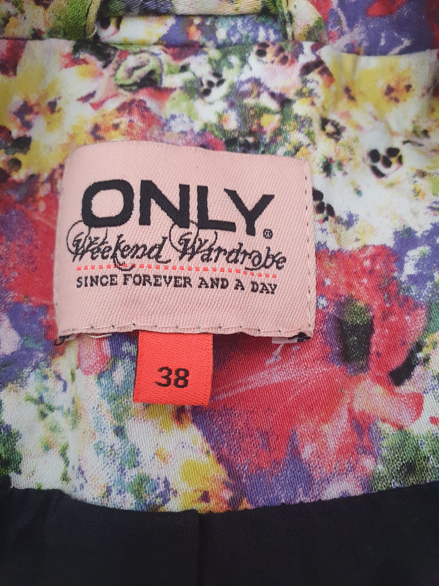 Veste Blazer Fleuri Coton ONLY – Modèle Azalea – Blazer Ajusté Stretch T38