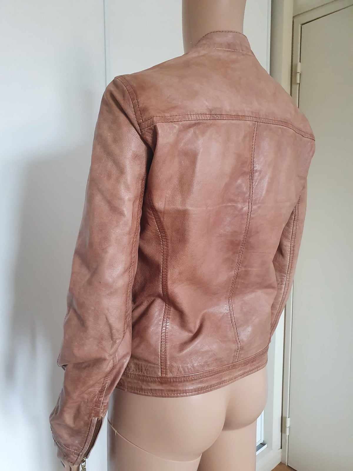 Veste / Blouson Biker en Cuir Véritable Marron – Naf Naf (Taille 36 / S)