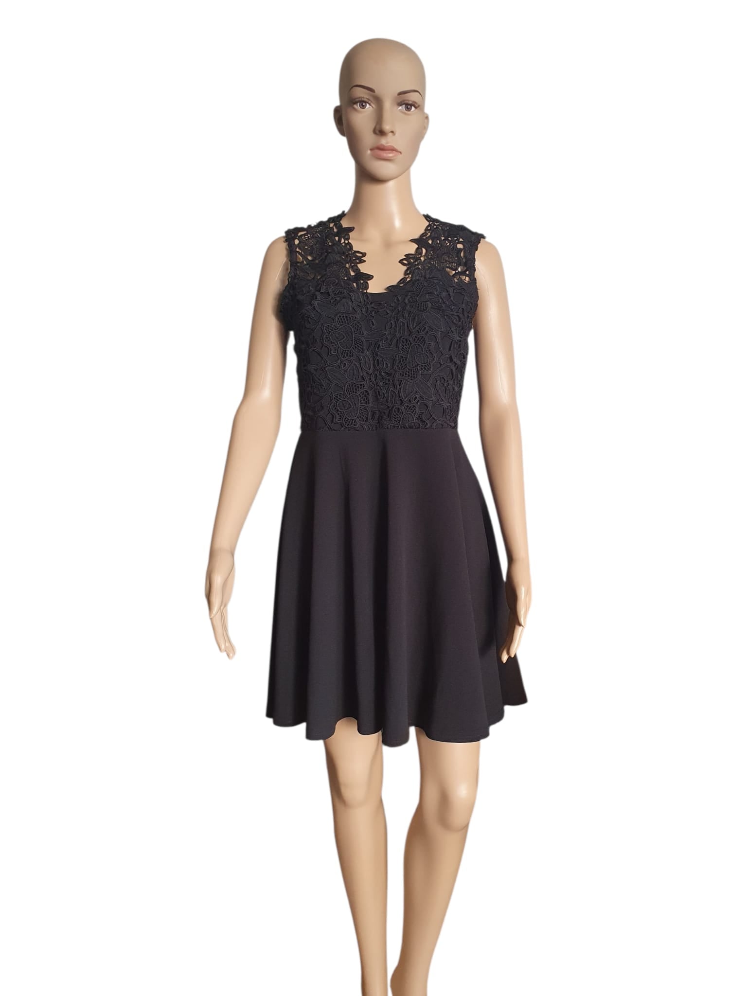 Robe de Soirée Noire en Dentelle - Esther.H Paris | Chic & Intemporelle T36