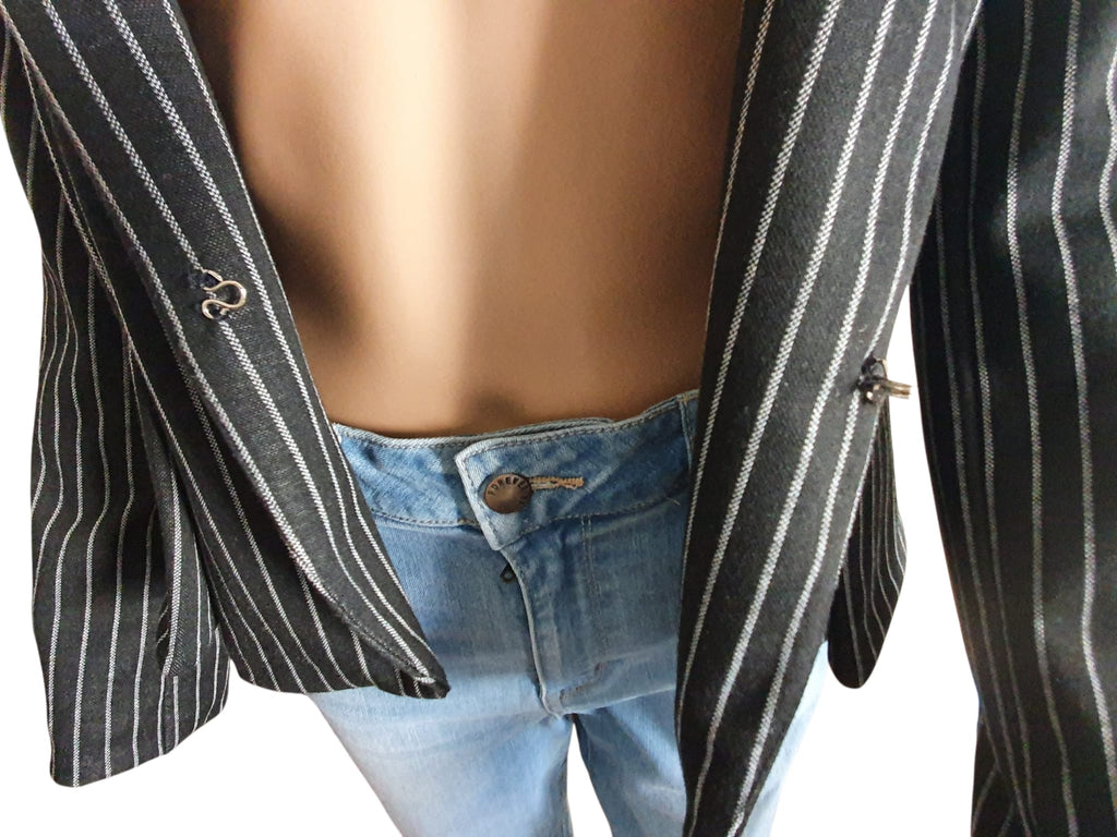 🇮🇹 Blazer Structuré - L'élégance Italienne aux Détails Couture- T36