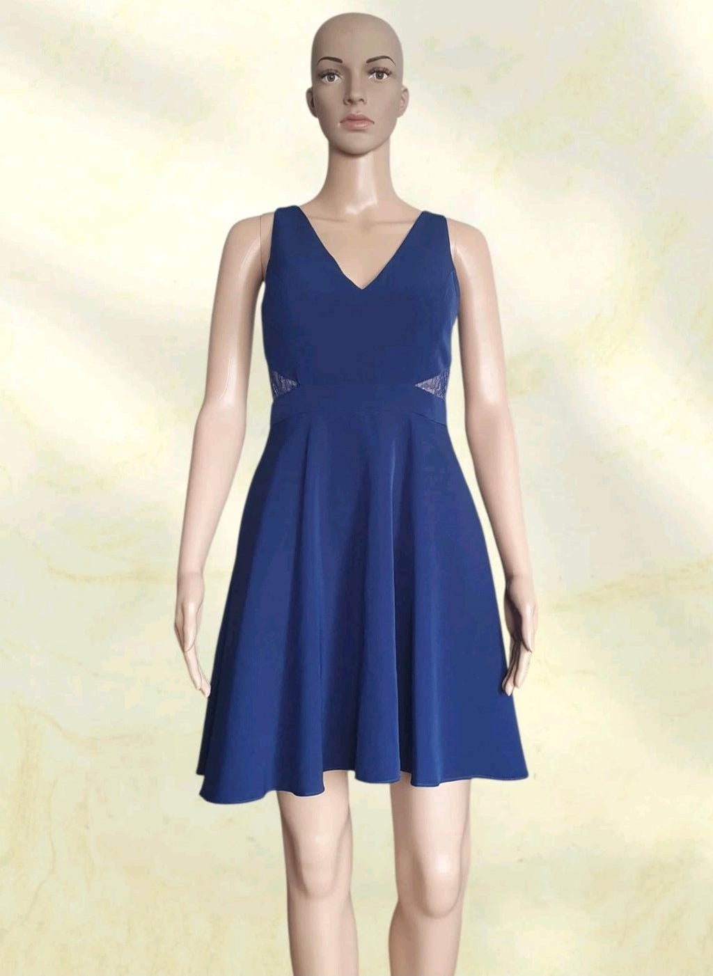 Robe courte de soirée bleu marine - coupe patineuse- Aqua - T38