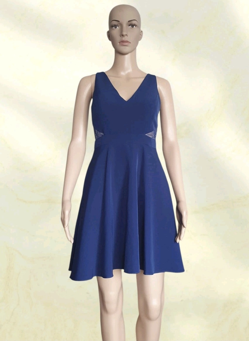 Robe courte de soirée bleu marine - coupe patineuse- Aqua - T38