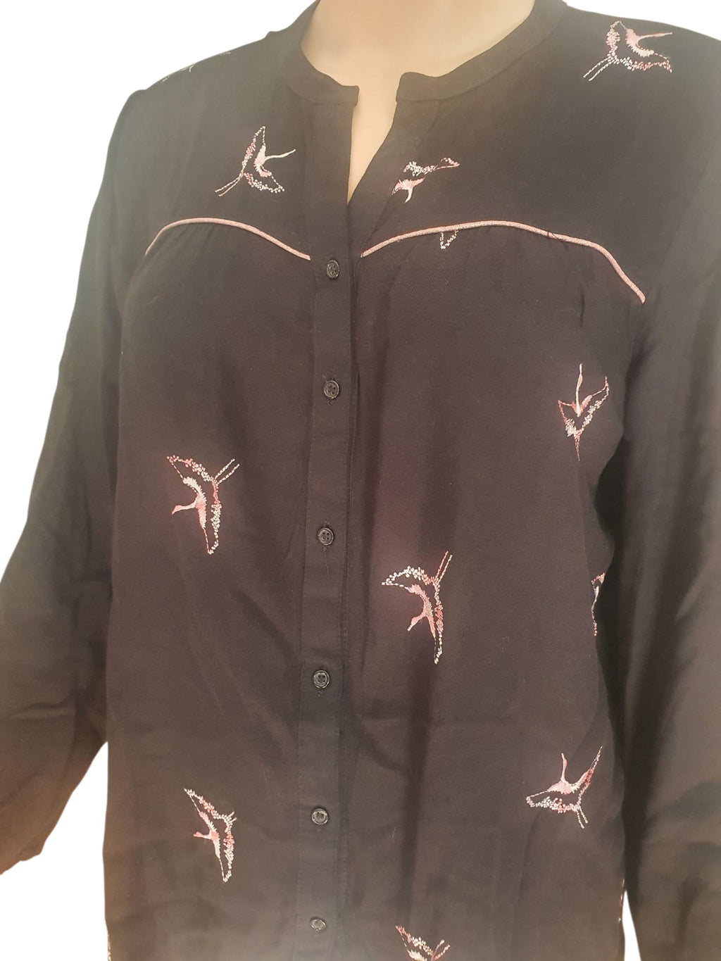 Chemise Fluide Noire à Motifs Grues Roses - Gémo (Taille 42)