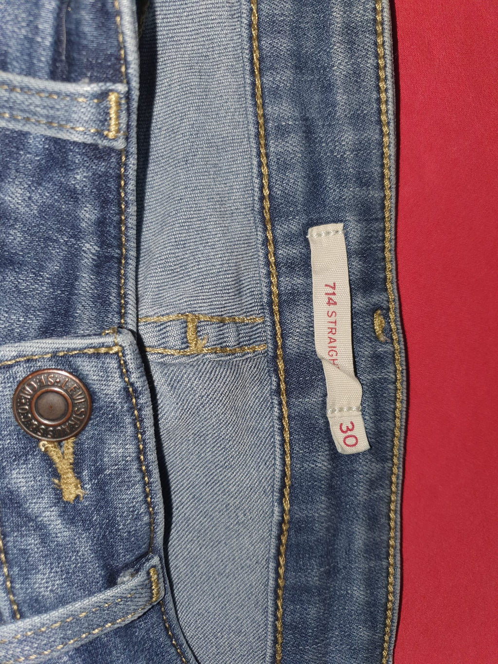 Jean Levi's 714 Straight Femme - Denim Bleu Délavé - Taille W30 / 36 (S)
