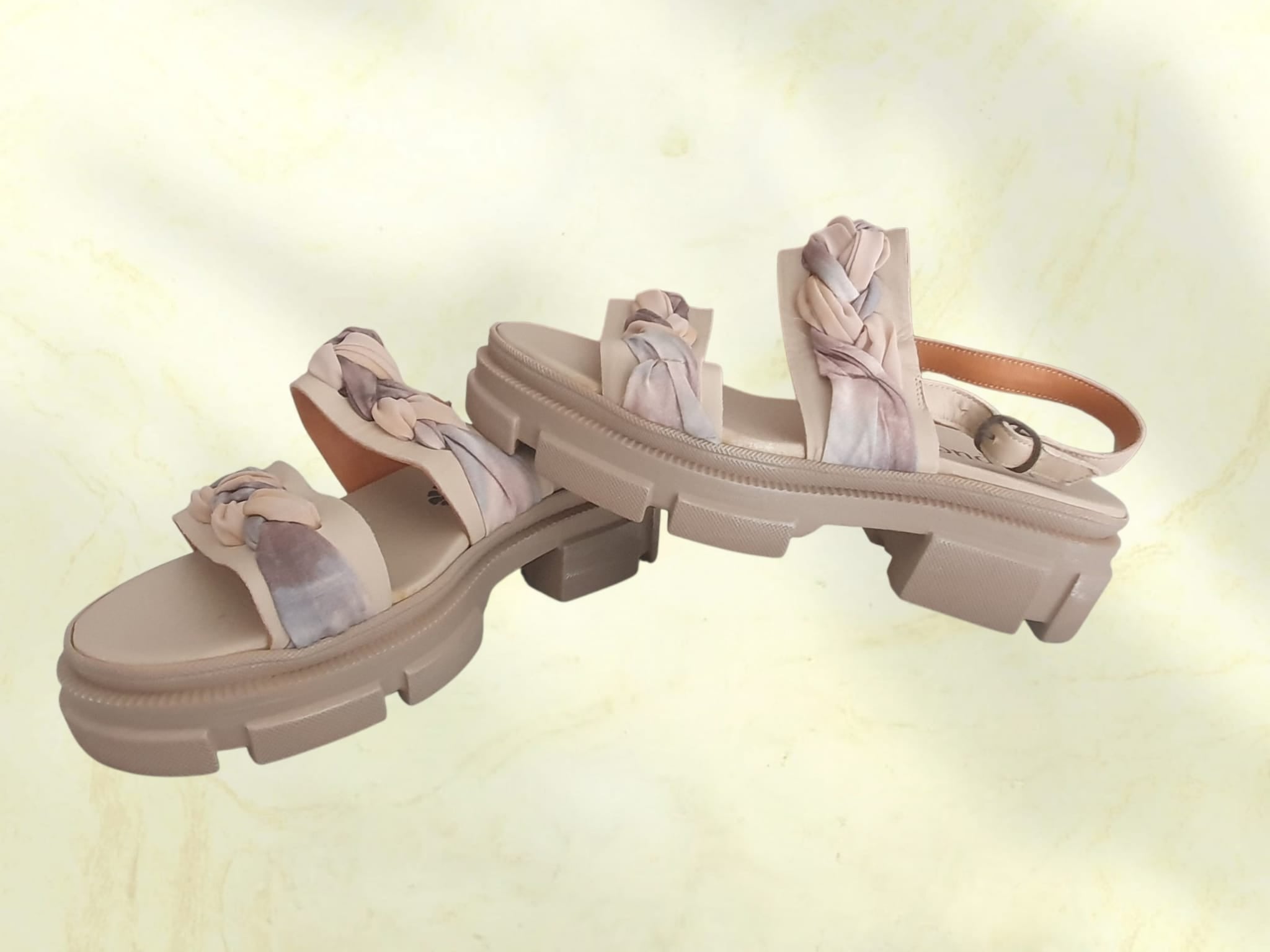 Sandales Plateformes Papucei en Cuir Tressé – Effet Tie-Dye (Taille 40/41)