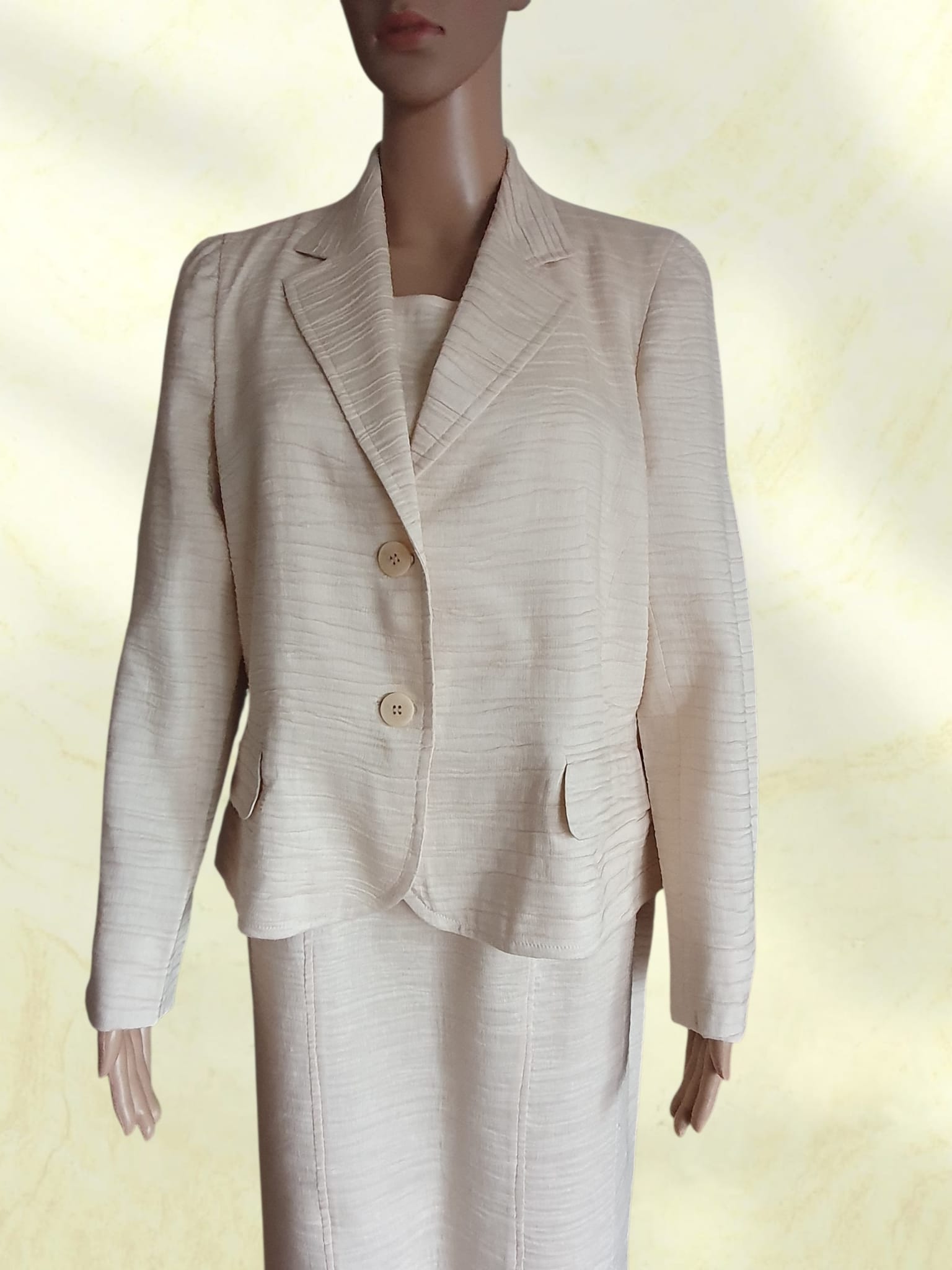 Blazer Apostrophe en Lin et Soie Beige Écru – Veste de Tailleur Texturée Luxe - T46