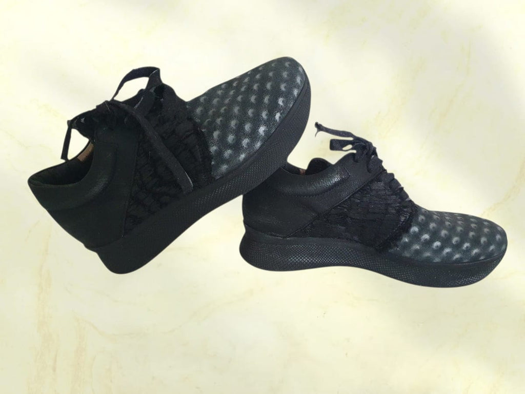 ✨ Pépite Rare : Derbies Plateforme Papucei – L’Art aux Pieds ! (Pointure 36)