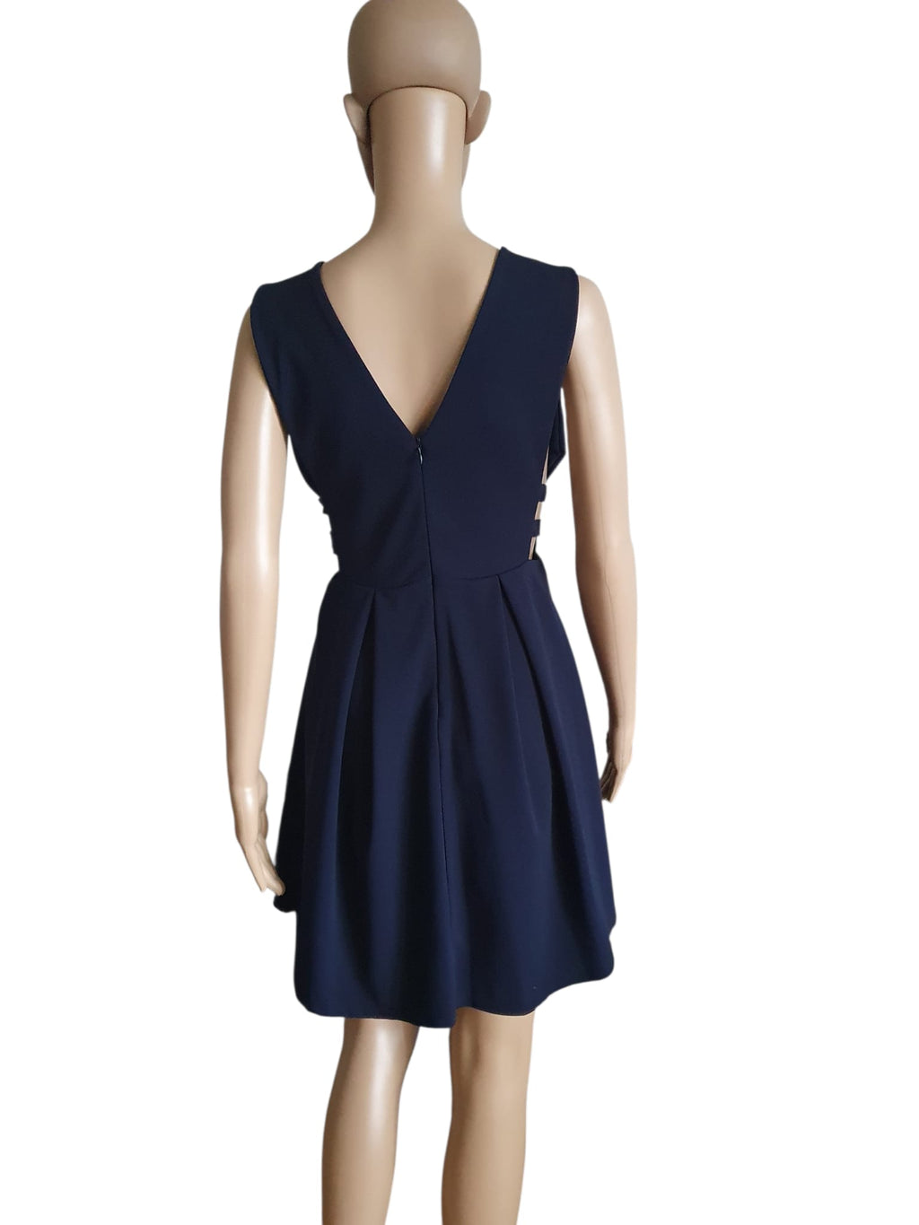 Robe Patineuse Bleu Marine – Décolleté Plongeant Rembourré – Alice & Charlotte Paris (Taille 38)