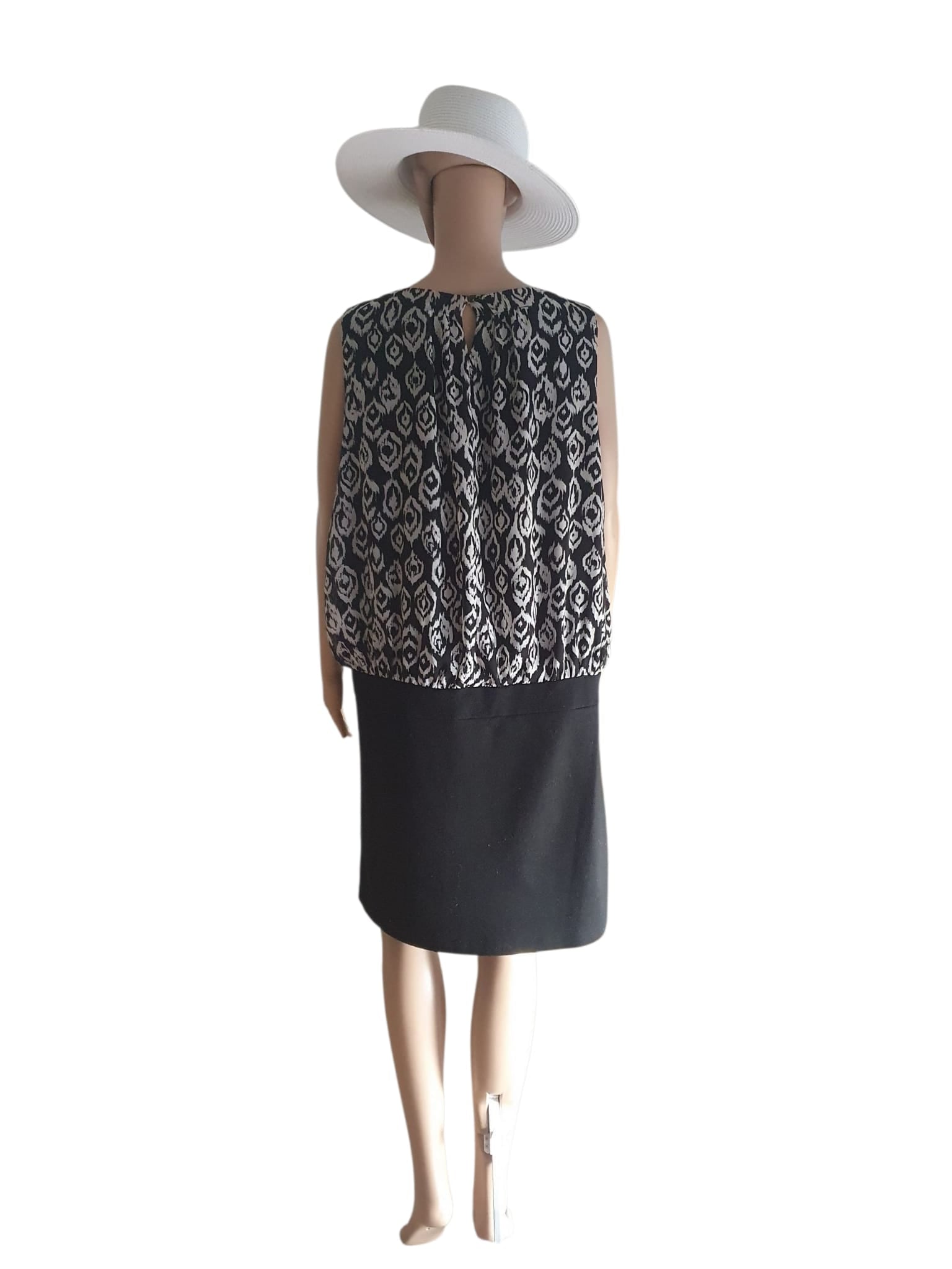 Robe Chic et Graphique- K Woman- Taille 46