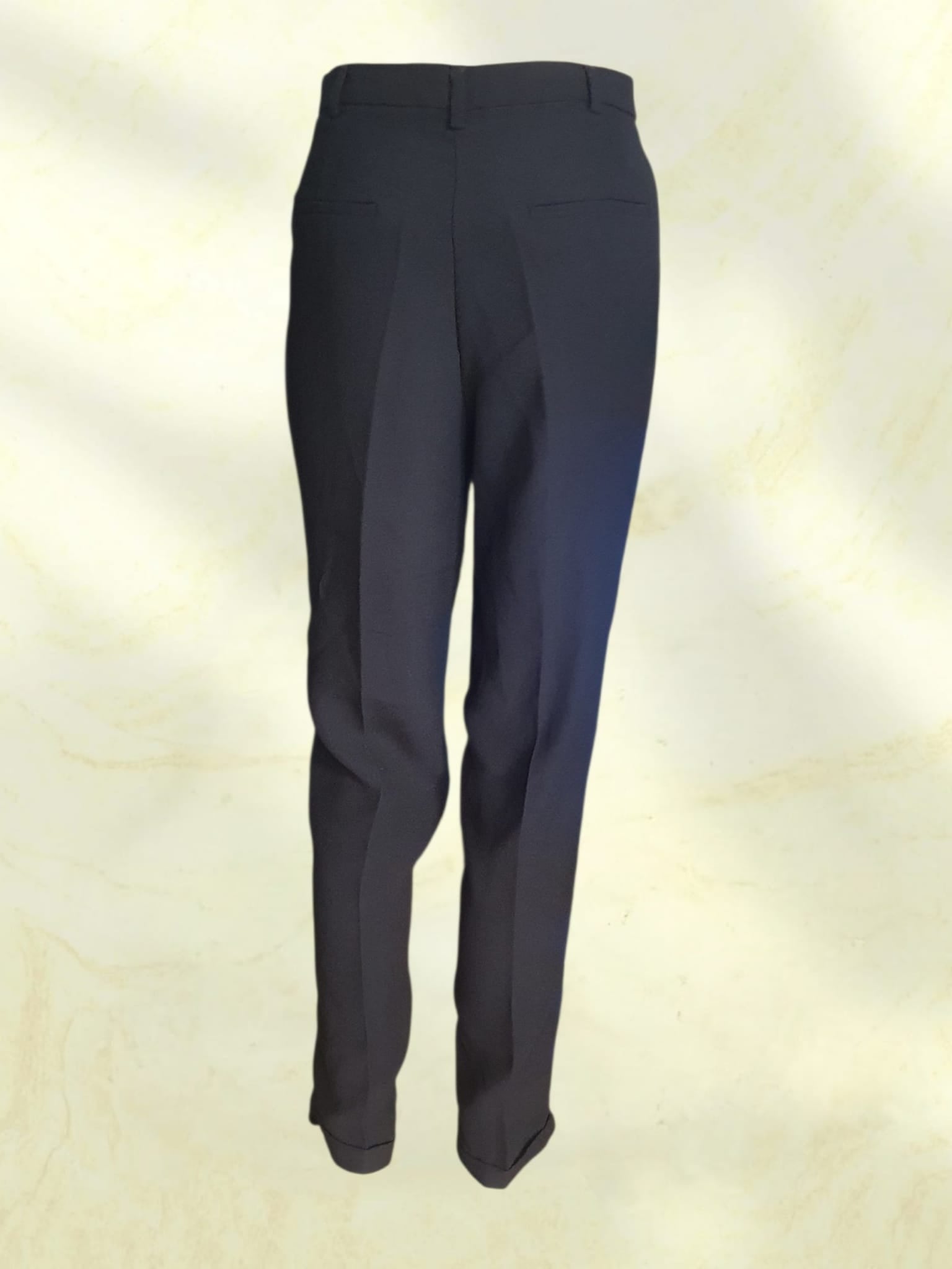 Pantalon de Costume Noir MNG Suit – Élégance, Chic et Tendance T40