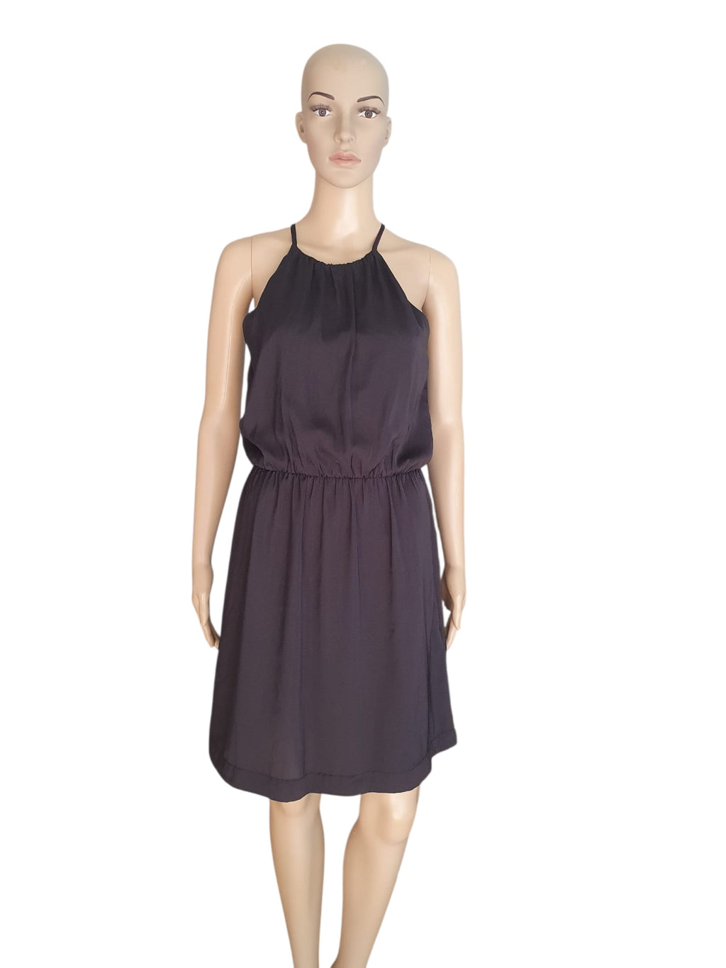 Petite Robe Noire H&M – Dos Nu en Dentelle Raffinée T38