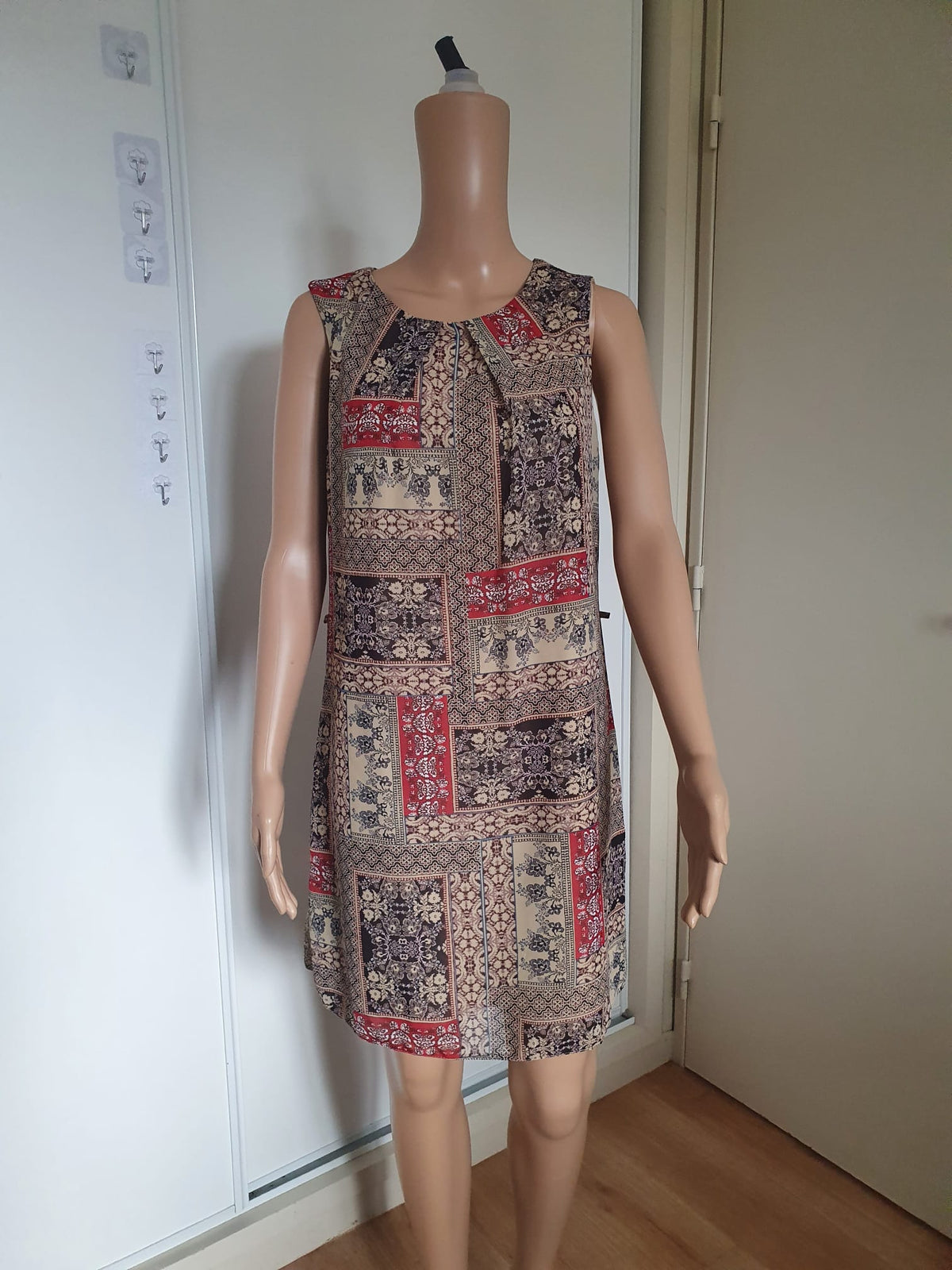 Robe d'été Courte Imprimé Patchwork – Style Bohème Chic T40