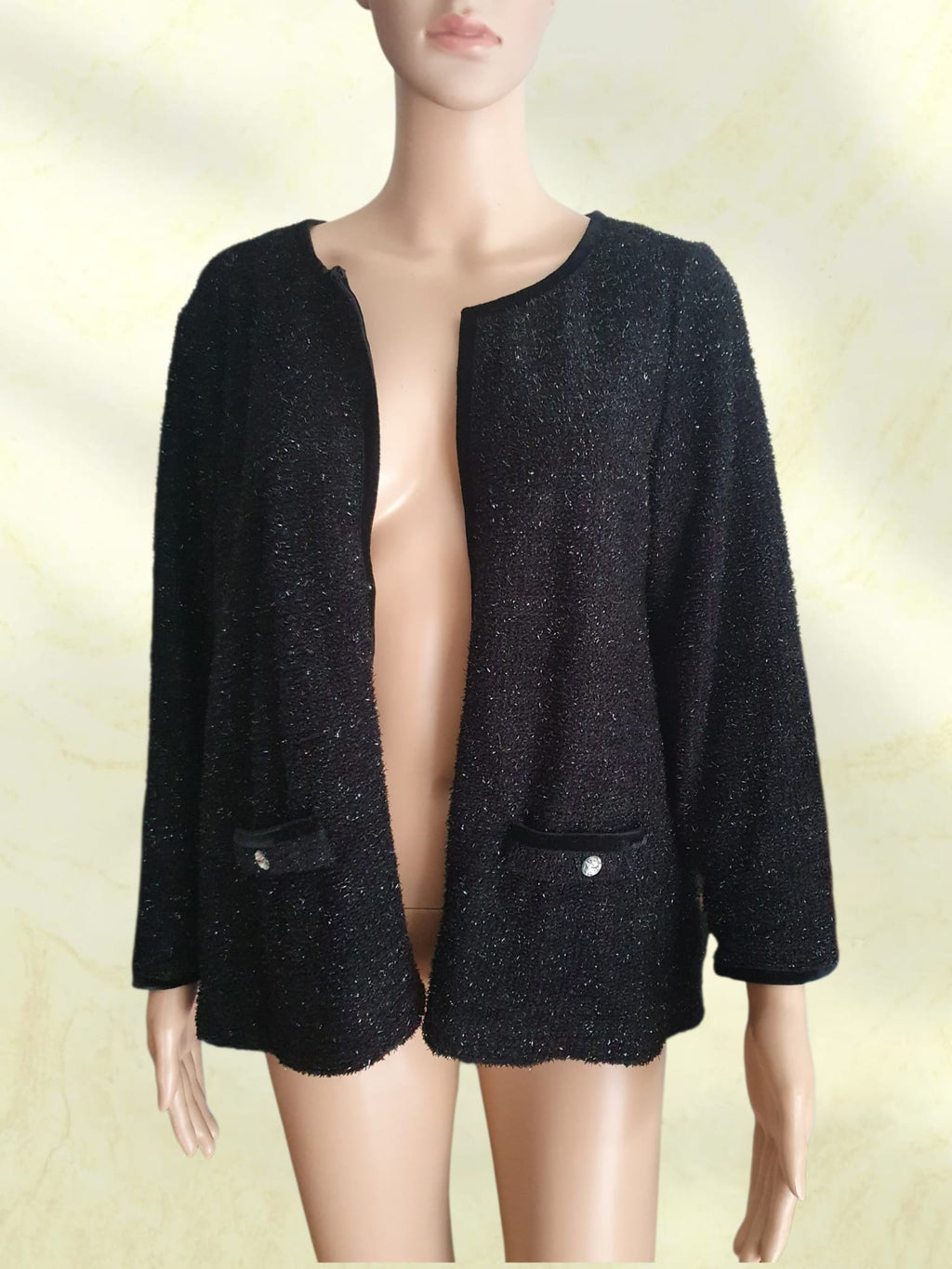 Gilet Noir Pailleté "Un Jour Ailleurs" – Chic, Élégant et Tendance. Taille 42/44