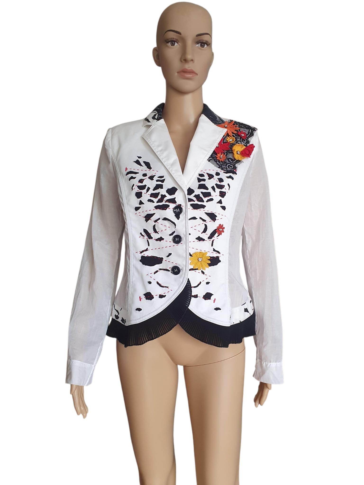 Veste Blanche et Noire Style Créateur - Broderies Florales & Dentelle T38