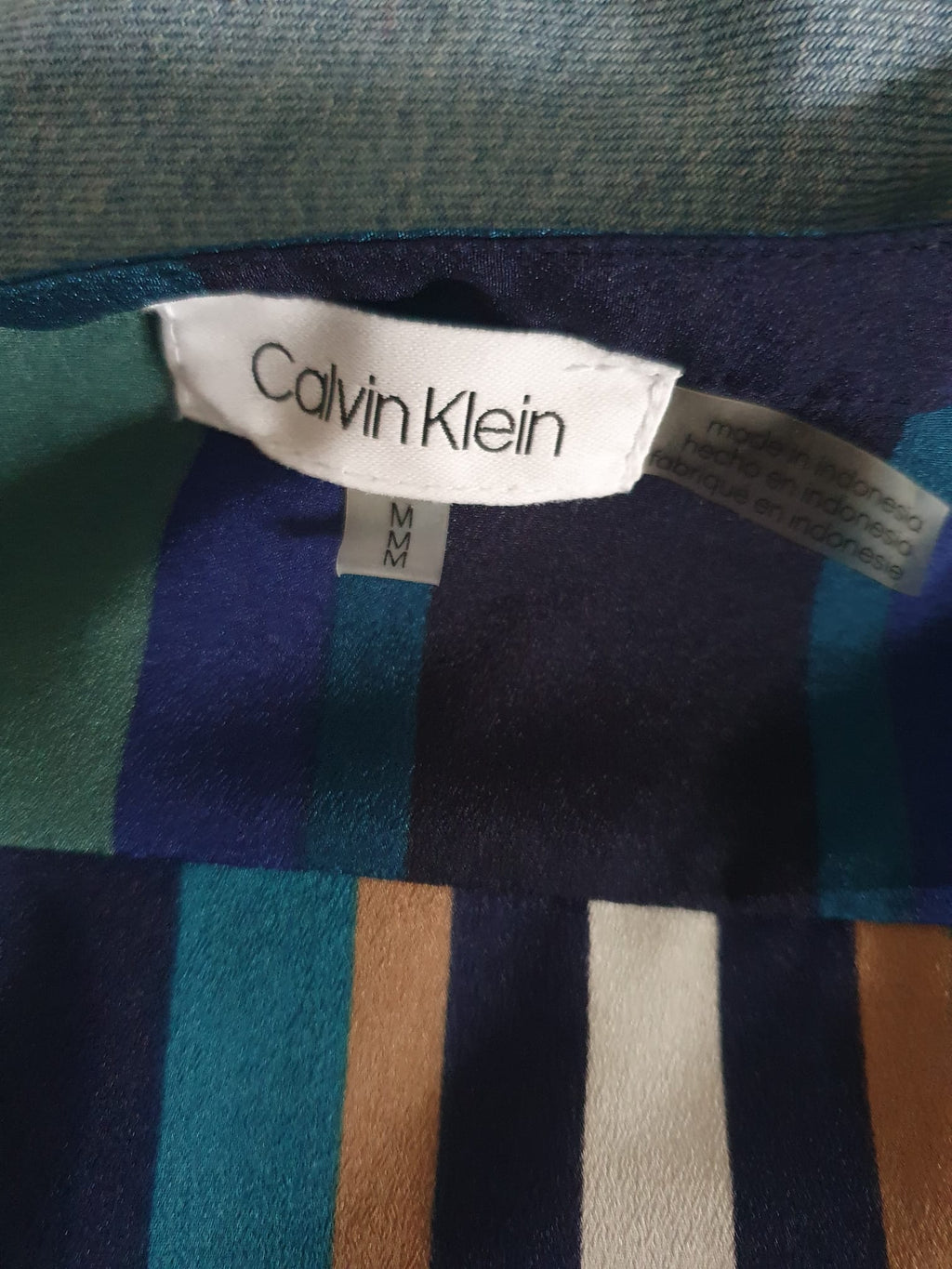 Élégante Chemise Calvin Klein- Imprimé Géométrique Abstrait
