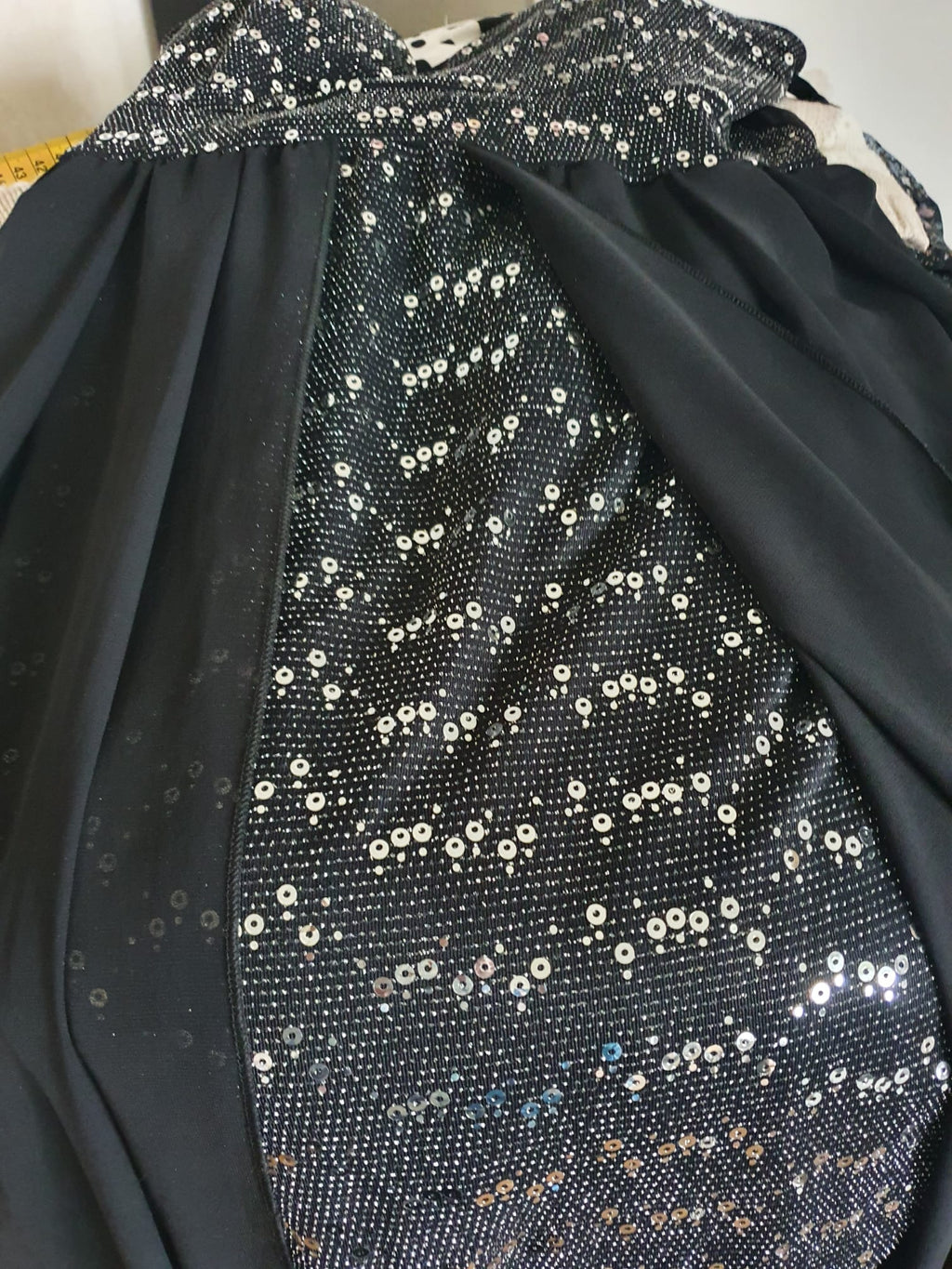 Robe de soirée de luxe Noire à strass- Éclat & Transparence T36