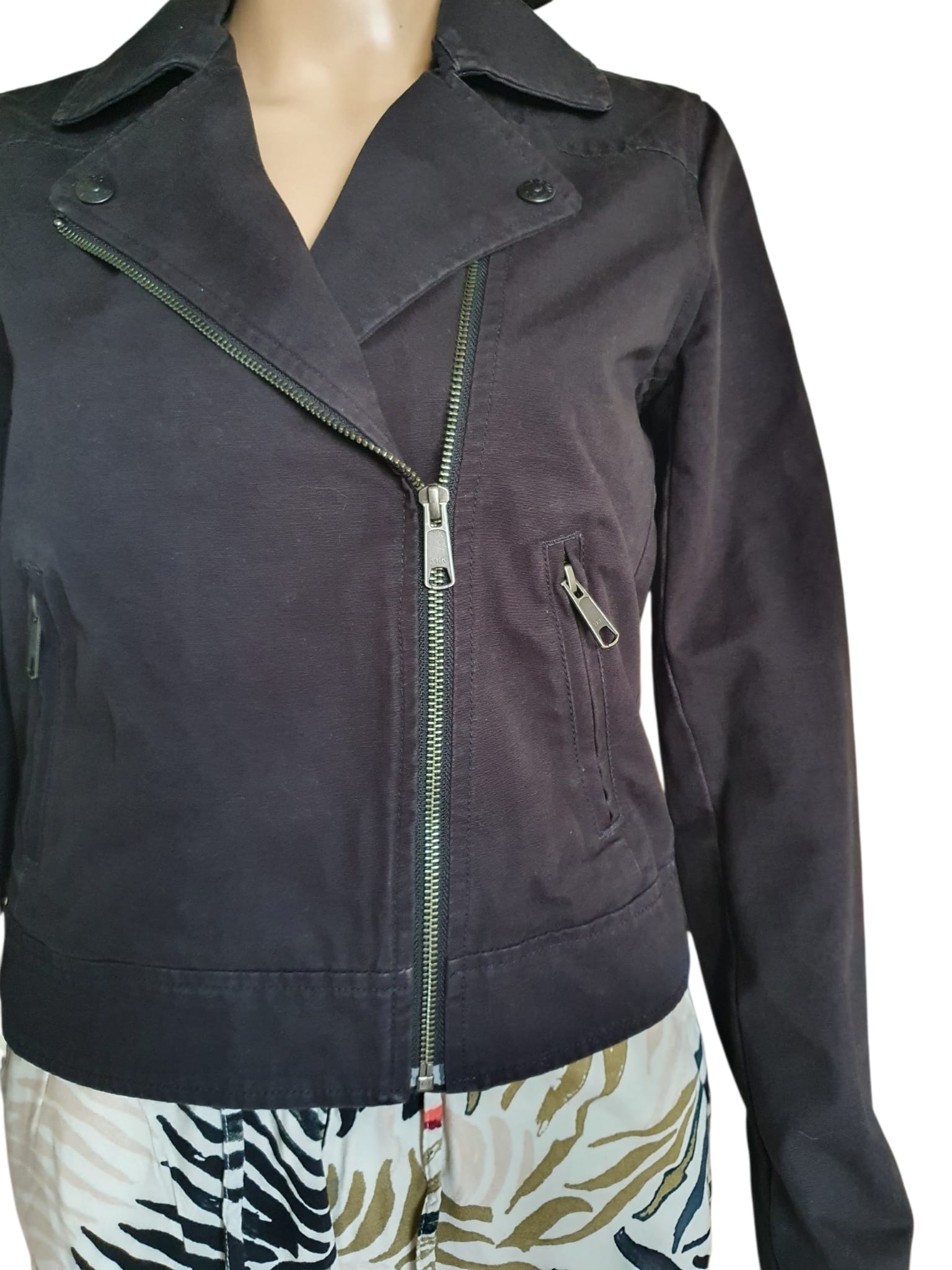 Veste Levi's Denim Noir - Coupe Trucker- 100% coton- T34 (XS)