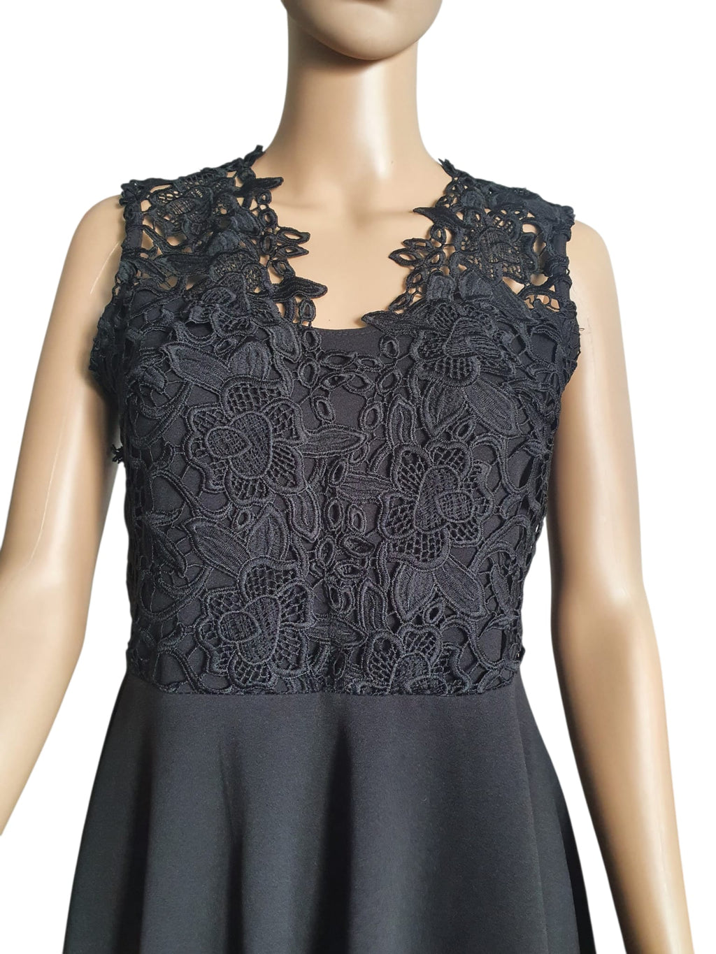 Robe de Soirée Noire en Dentelle - Esther.H Paris | Chic & Intemporelle T36