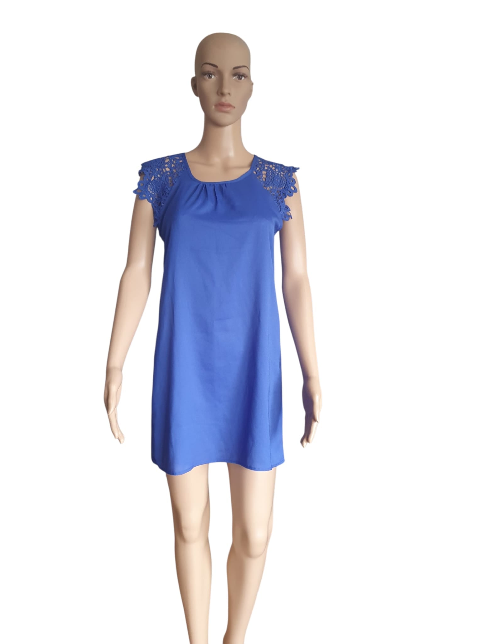 Robe Courte Bleue Électrique Glamorous – Détails Crochet Boho-Chic T36