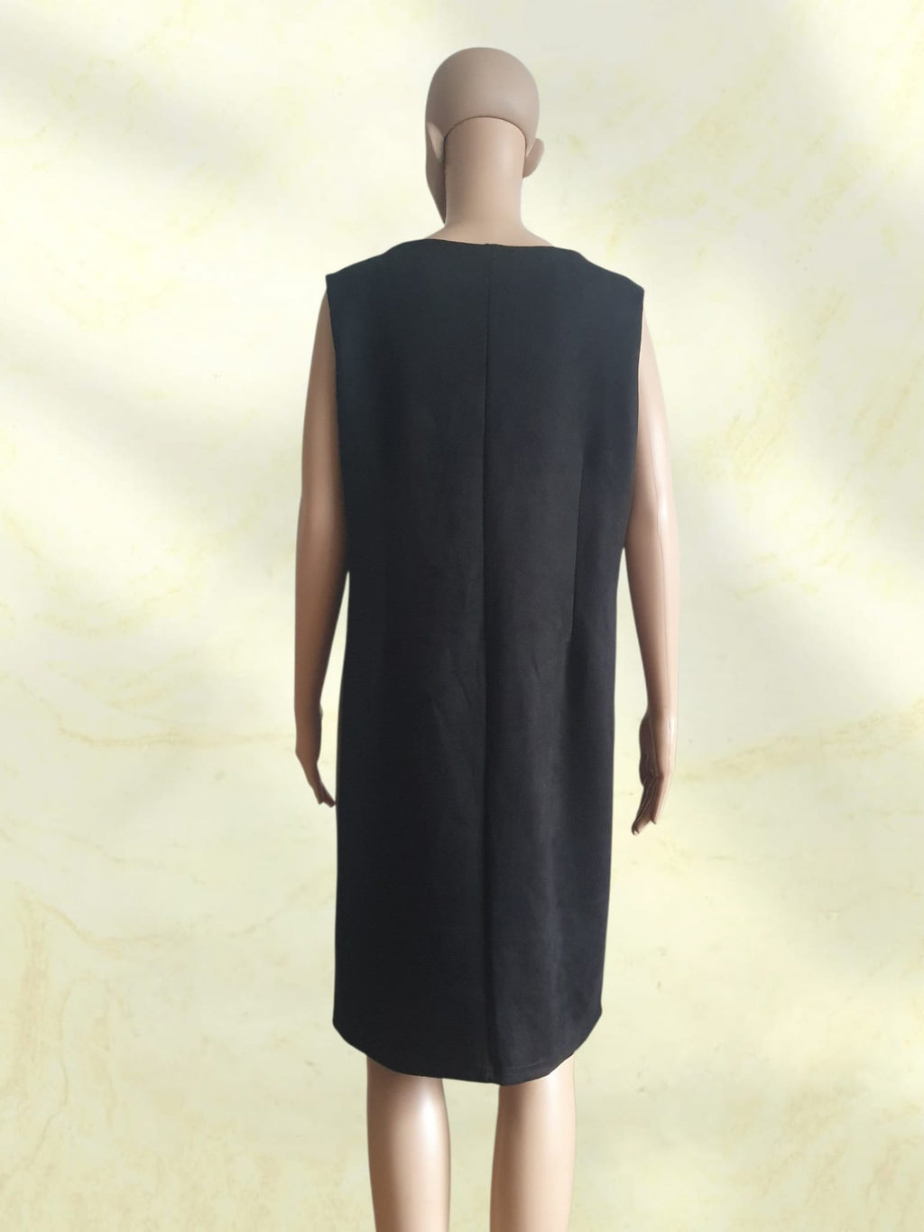 Robe d’Hiver Graphique Tricolore – Style suédine- T46 (3XL)